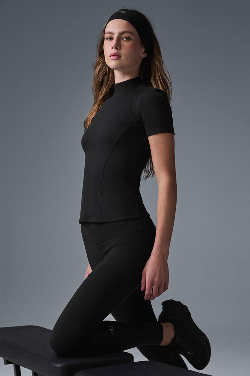 Black Women Alo Yoga Ribbed Mesmerize Short Sleeve | Australia  79304-CXEQ