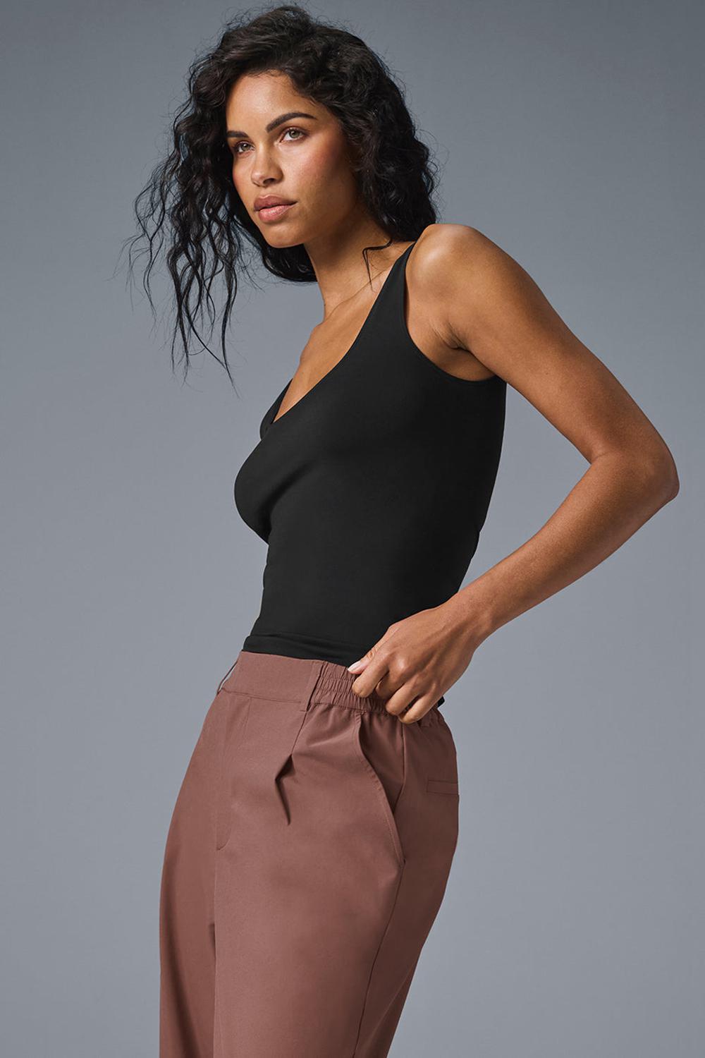 Black Women Alo Yoga Sheer Glow Tank | Australia  67319-IOVM