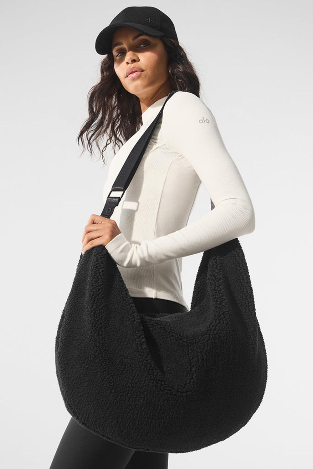 Black Women Alo Yoga Sherpa Om The Go Sling Bag | Australia  40273-MFOX