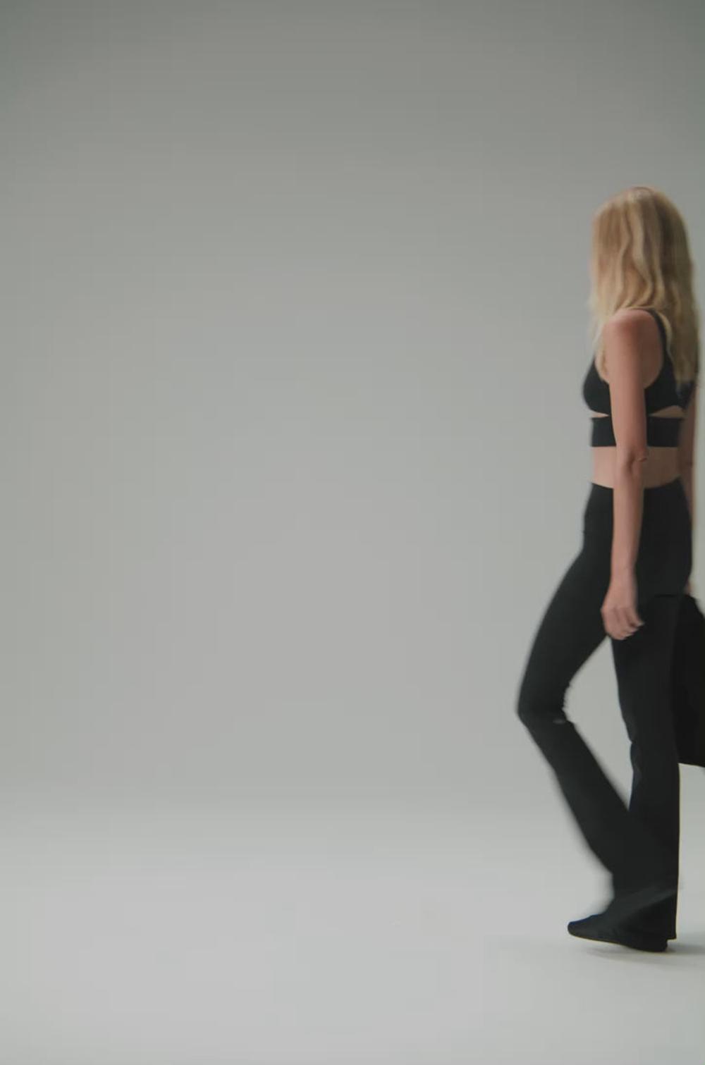 Black Women Alo Yoga Slit Bra | Australia  05263-JTQM