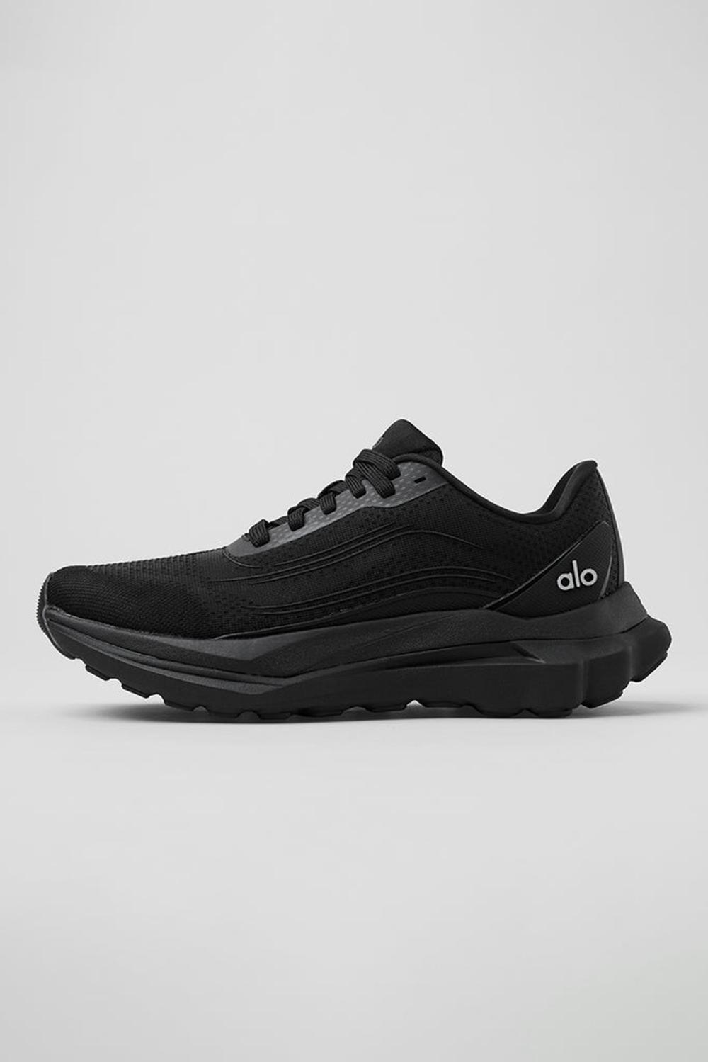 Black / Black Men Alo Yoga Runner | Australia  91562-BFMT