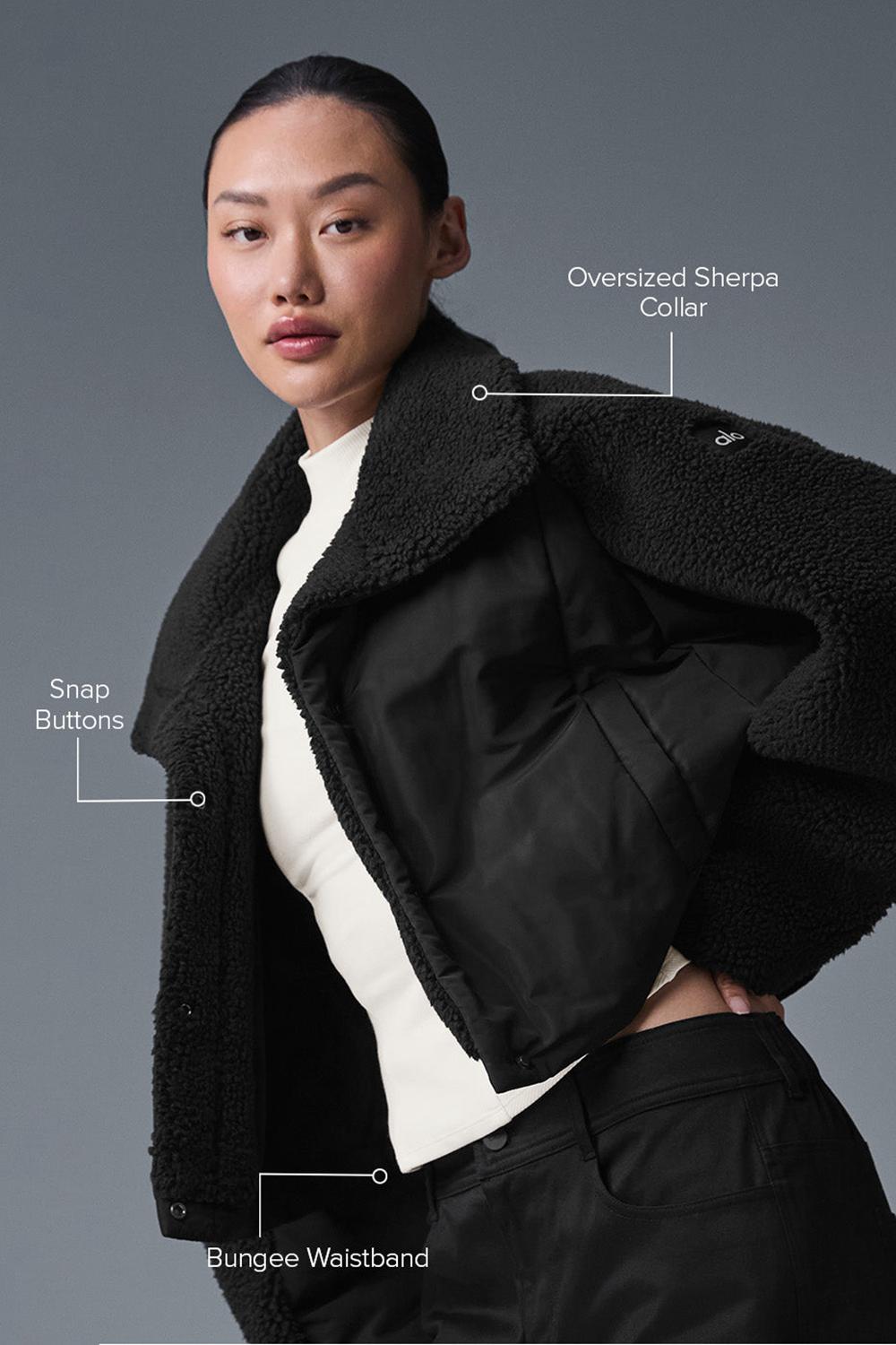 Black / Black Women Alo Yoga Sherpa Cozy Escape Puffer Jacket | Australia  61539-MDSG