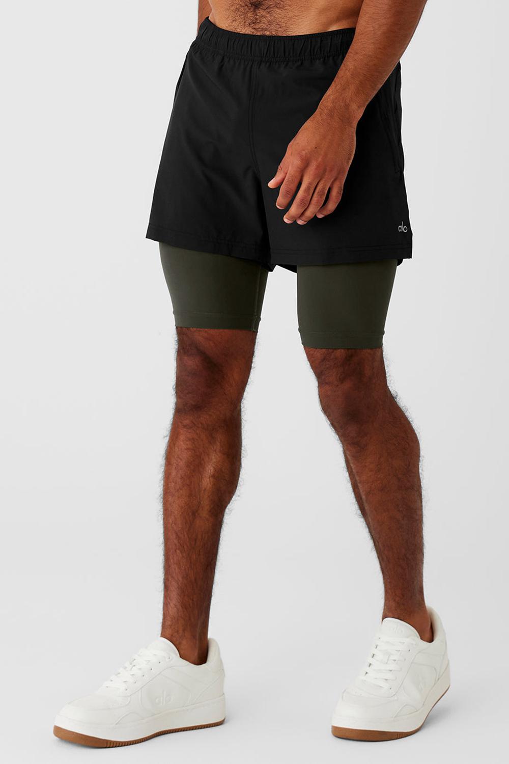 Black / Stealth Green Men Alo Yoga 5