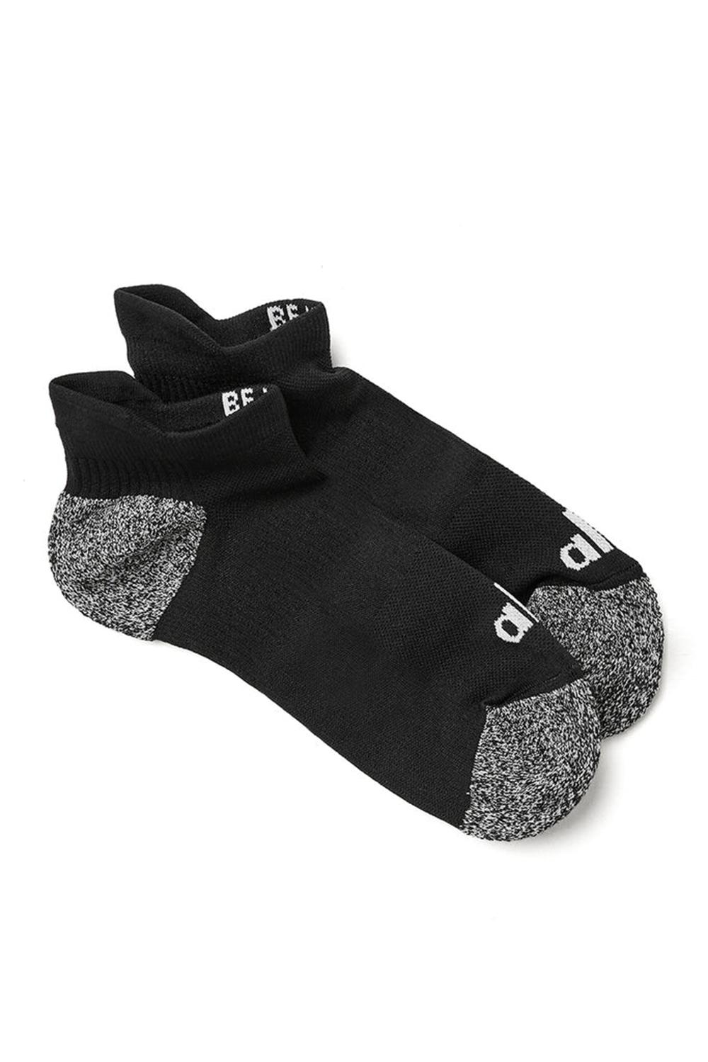 Black / White Women Alo Yoga Performance Tab Sock | Australia  51209-GVKI