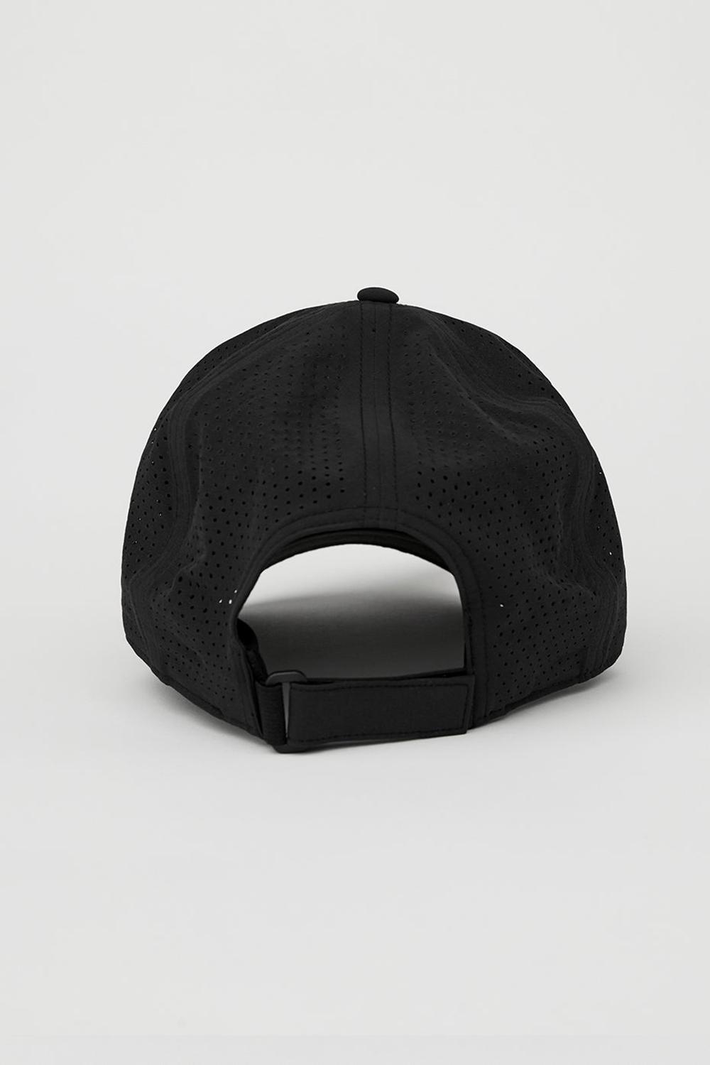 Black / White Women Alo Yoga Performance District Trucker Hat | Australia  21504-TPYC