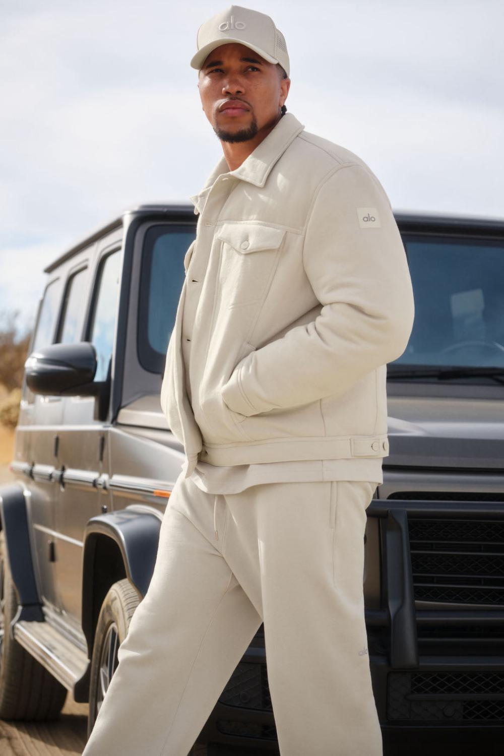 Bone Men Alo Yoga Ease Trucker Jacket | Australia  95648-KFLT