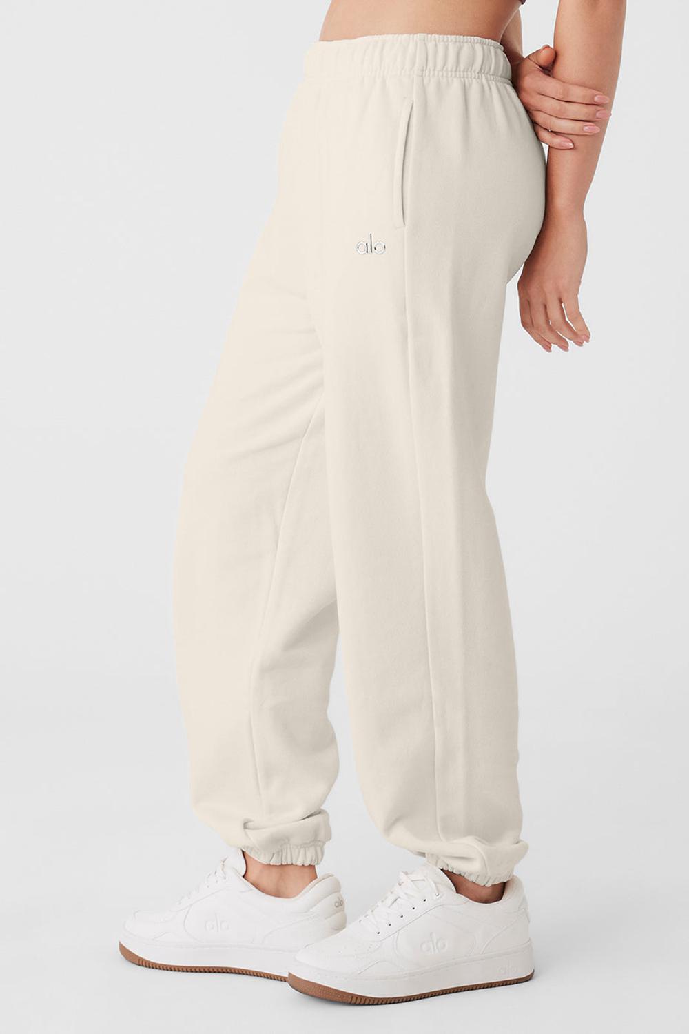 Bone Women Alo Yoga Accolade Sweatpant | Australia  60289-MVCS