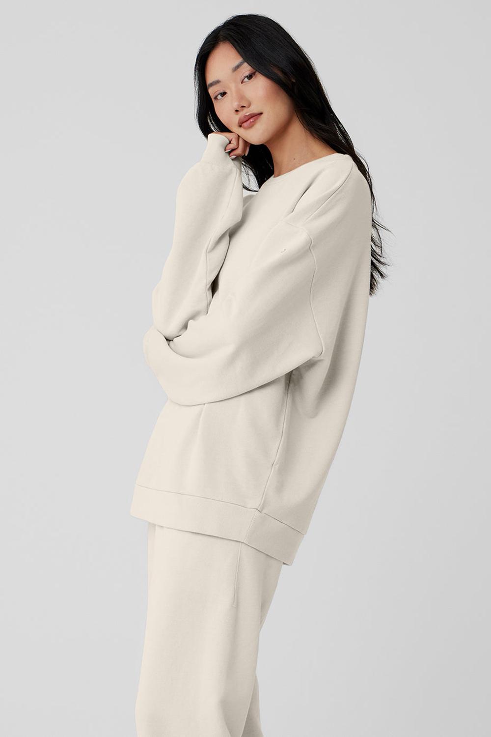 Bone Women Alo Yoga Chill Crew Neck Pullover | Australia  20843-CQVT