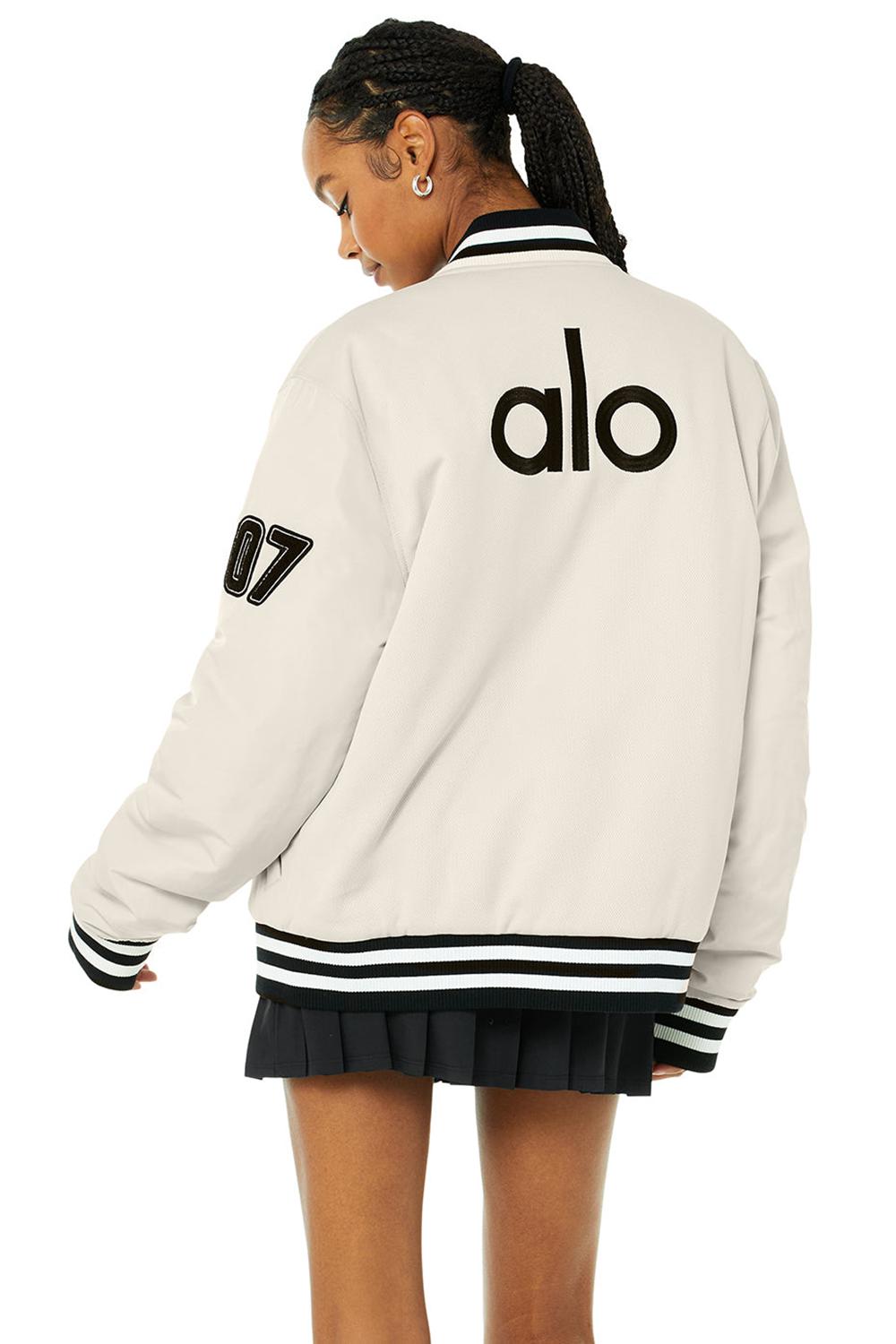 Bone Women Alo Yoga G.O.A.T Jacket | Australia  28365-RPDB
