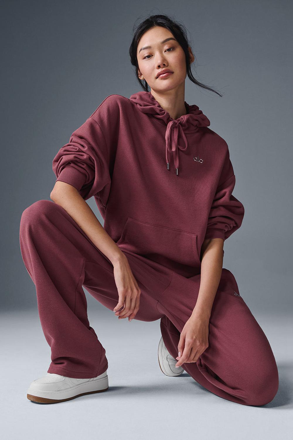 Burgundy Truffle Women Alo Yoga Accolade Hoodie | Australia  53617-ZATO