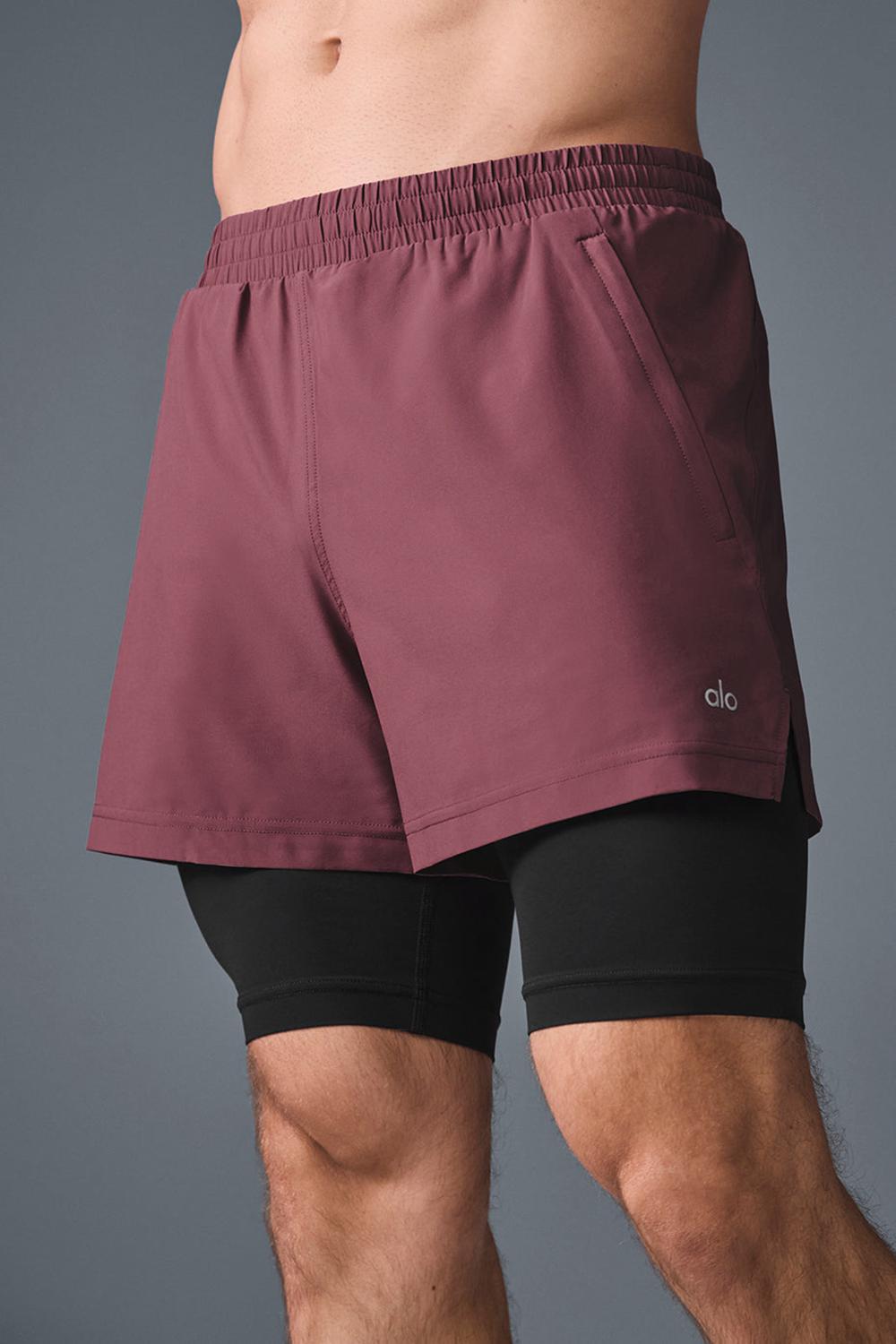 Burgundy Truffle / Black Men Alo Yoga 5