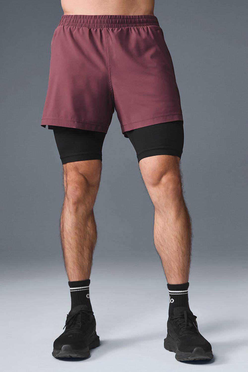Burgundy Truffle / Black Men Alo Yoga 5\