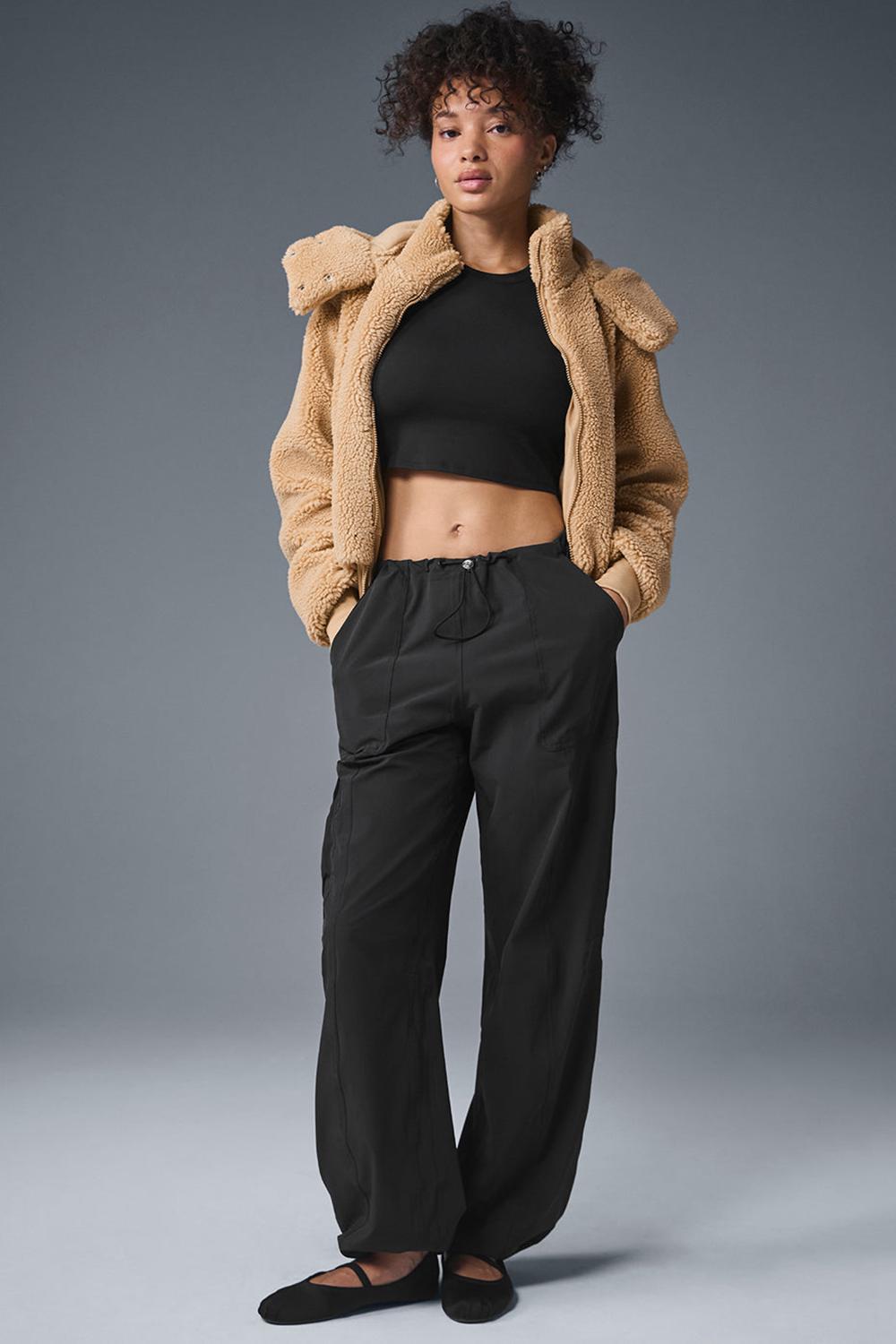 Camel Women Alo Yoga Foxy Sherpa Jacket | Australia  12389-CPZU