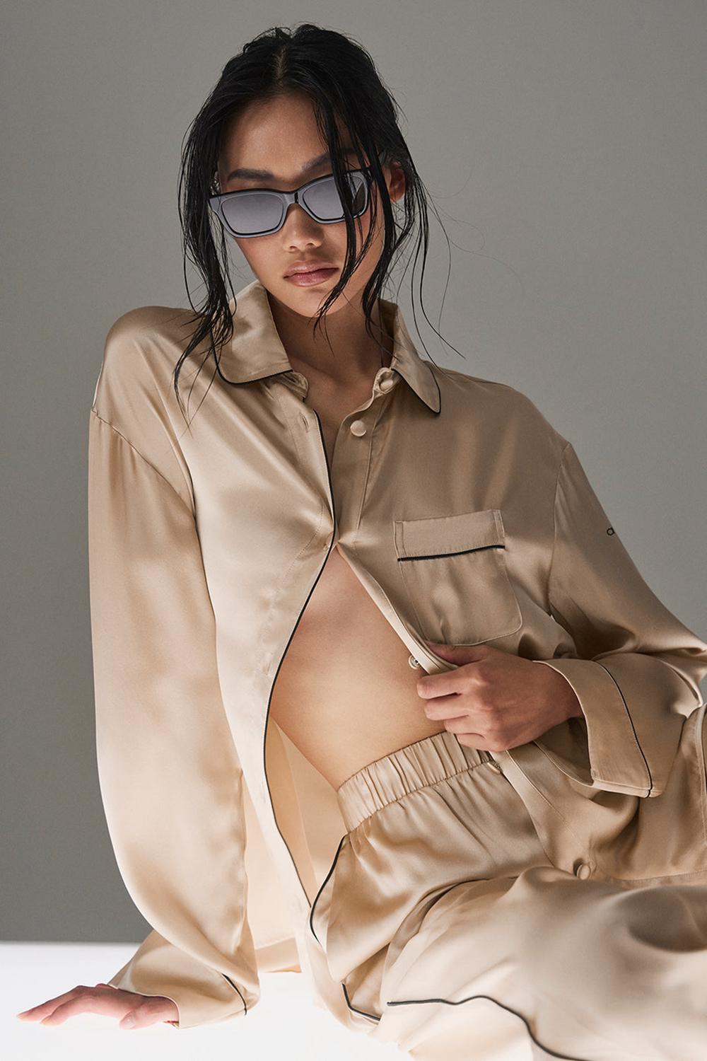 Champagne Pop / Black Women Alo Yoga Courchevel Silk Button Down Underwear | Australia  23546-SHWE