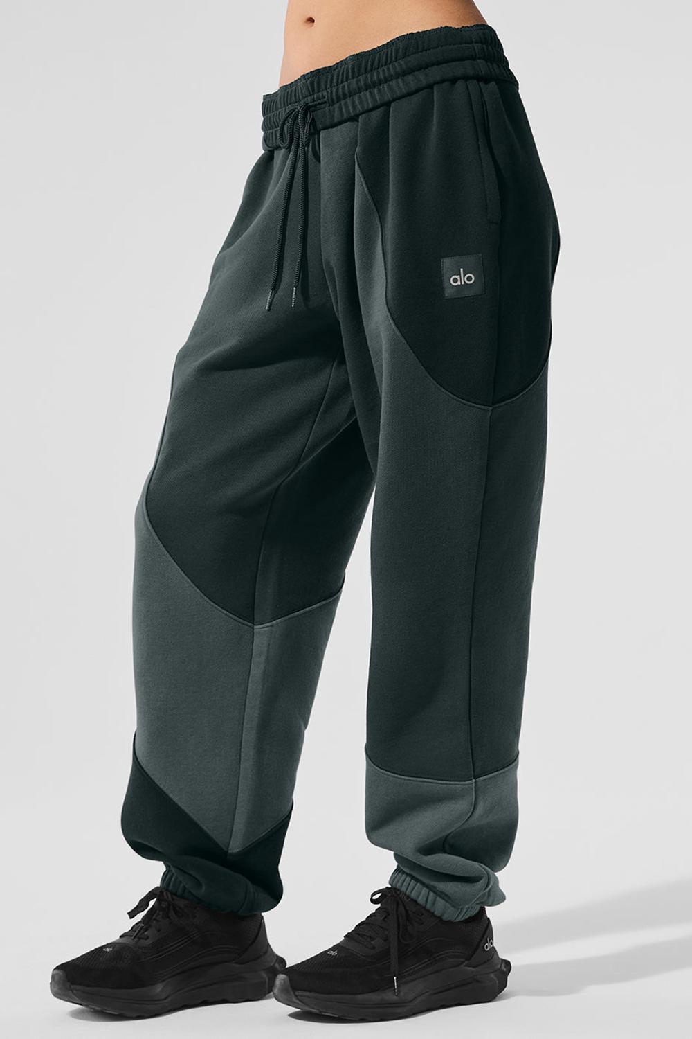Charcoal Green Tonal Women Alo Yoga Make Waves Sweatpant | Australia  69283-SUVH