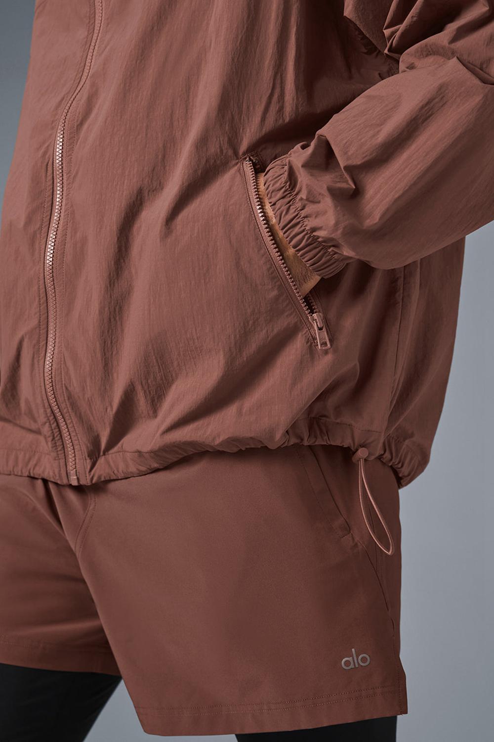 Chestnut Men Alo Yoga Vantage Nylon Ripstop Track Jacket | Australia  81795-DKHY