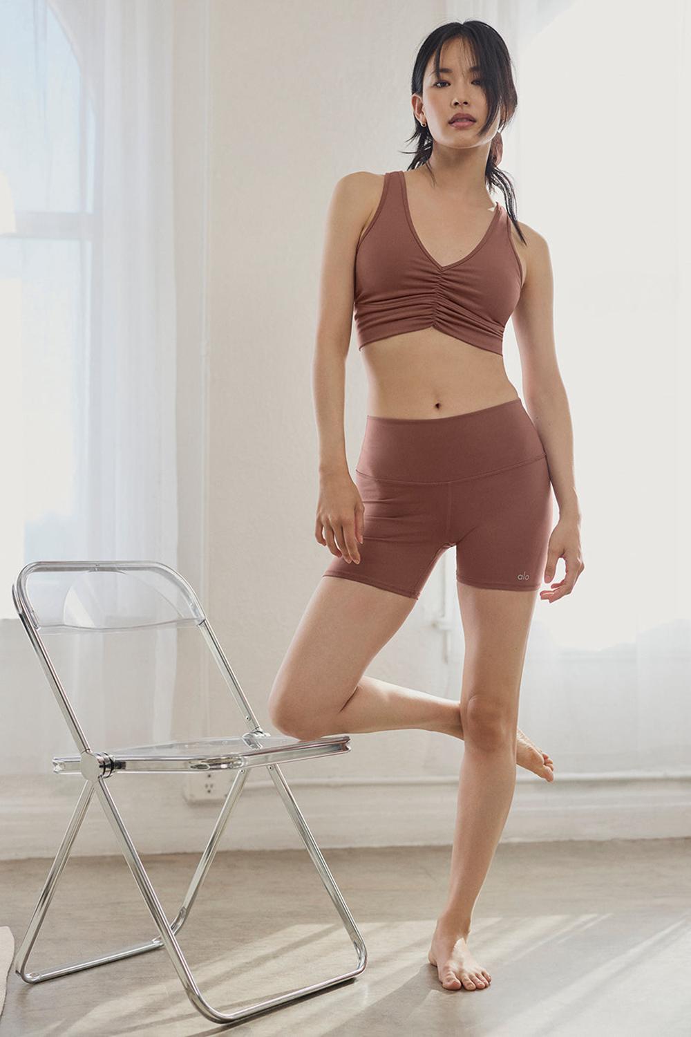 Chestnut Women Alo Yoga 5
