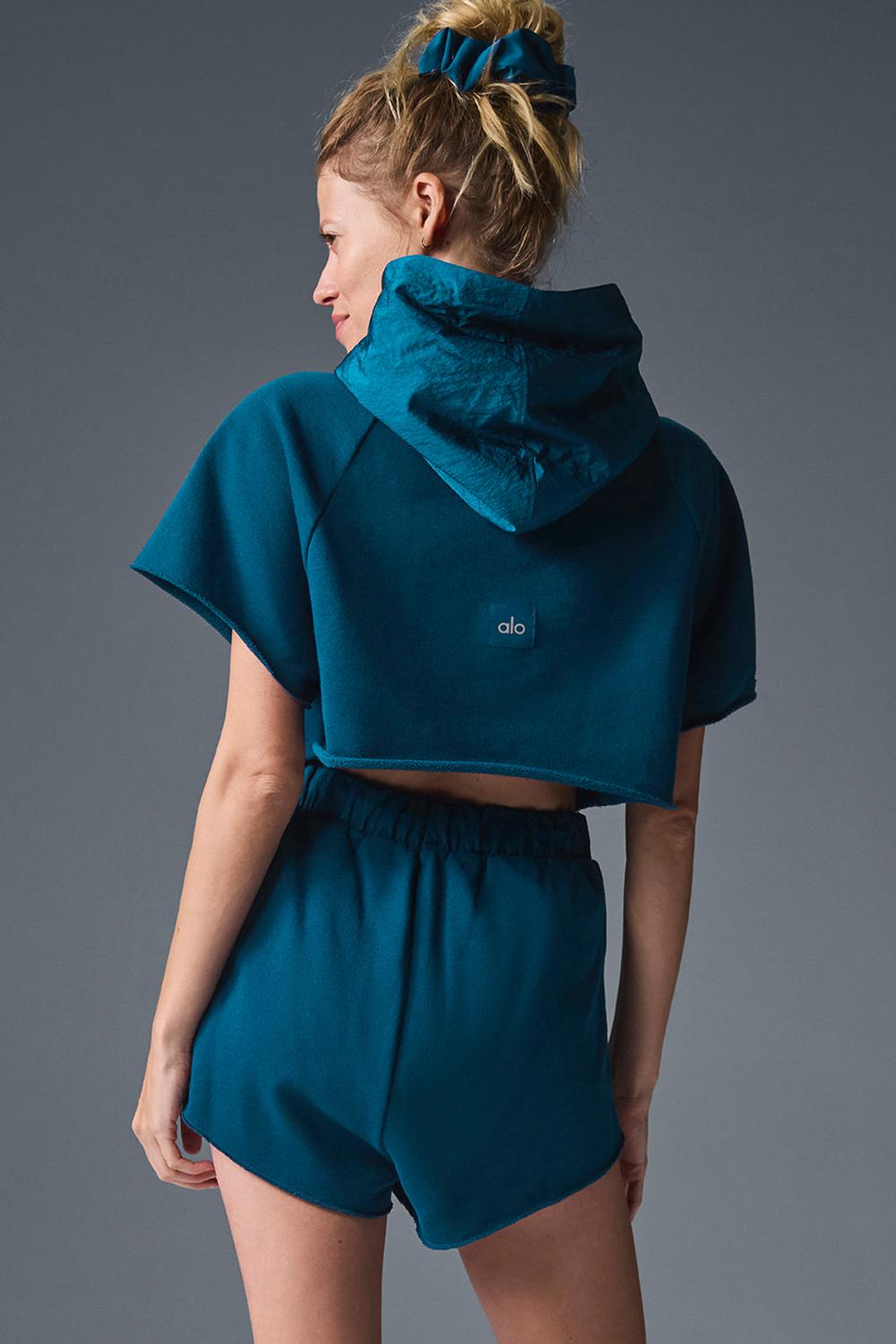 Eclipse Blue Women Alo Yoga Cropped In The Air Short Sleeve | Australia  03546-NBDA
