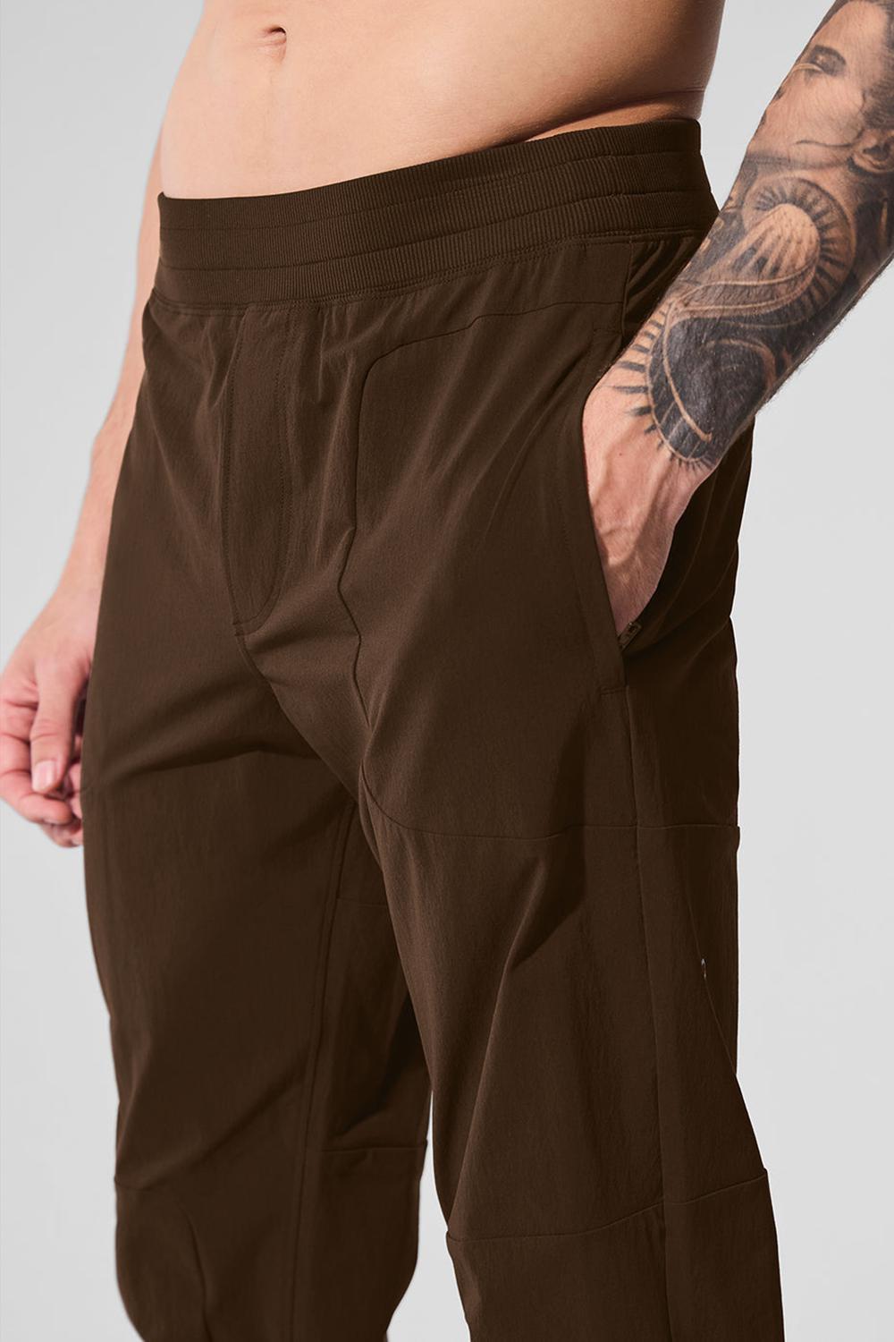 Espresso Men Alo Yoga Co-Op Pant | Australia  02517-MJIA