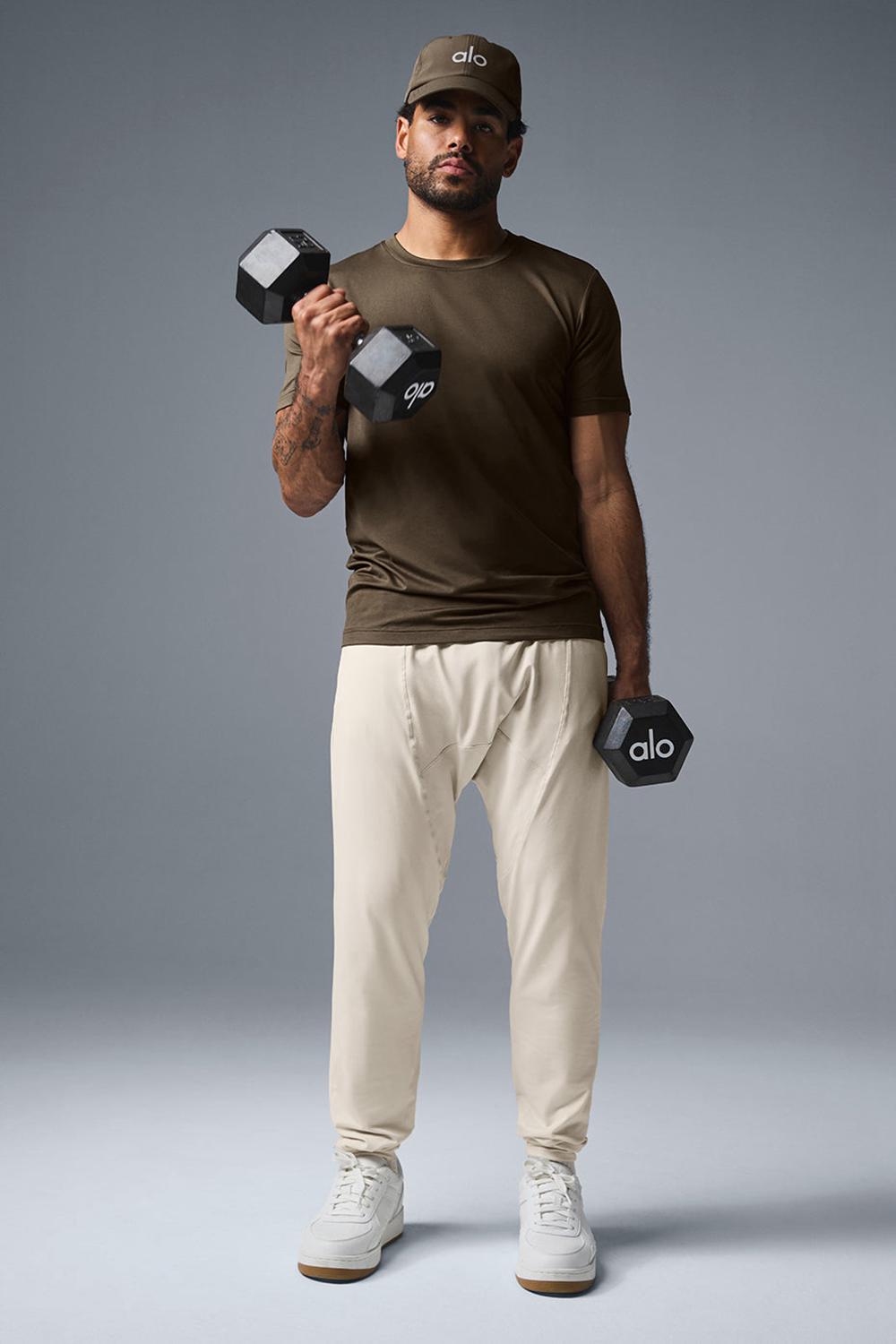 Espresso Men Alo Yoga Conquer Reform Crewneck Short Sleeve | Australia  30842-PBLR