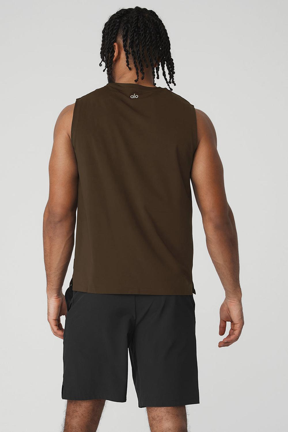 Espresso Men Alo Yoga Idol Performance Tank | Australia  25891-JDCO