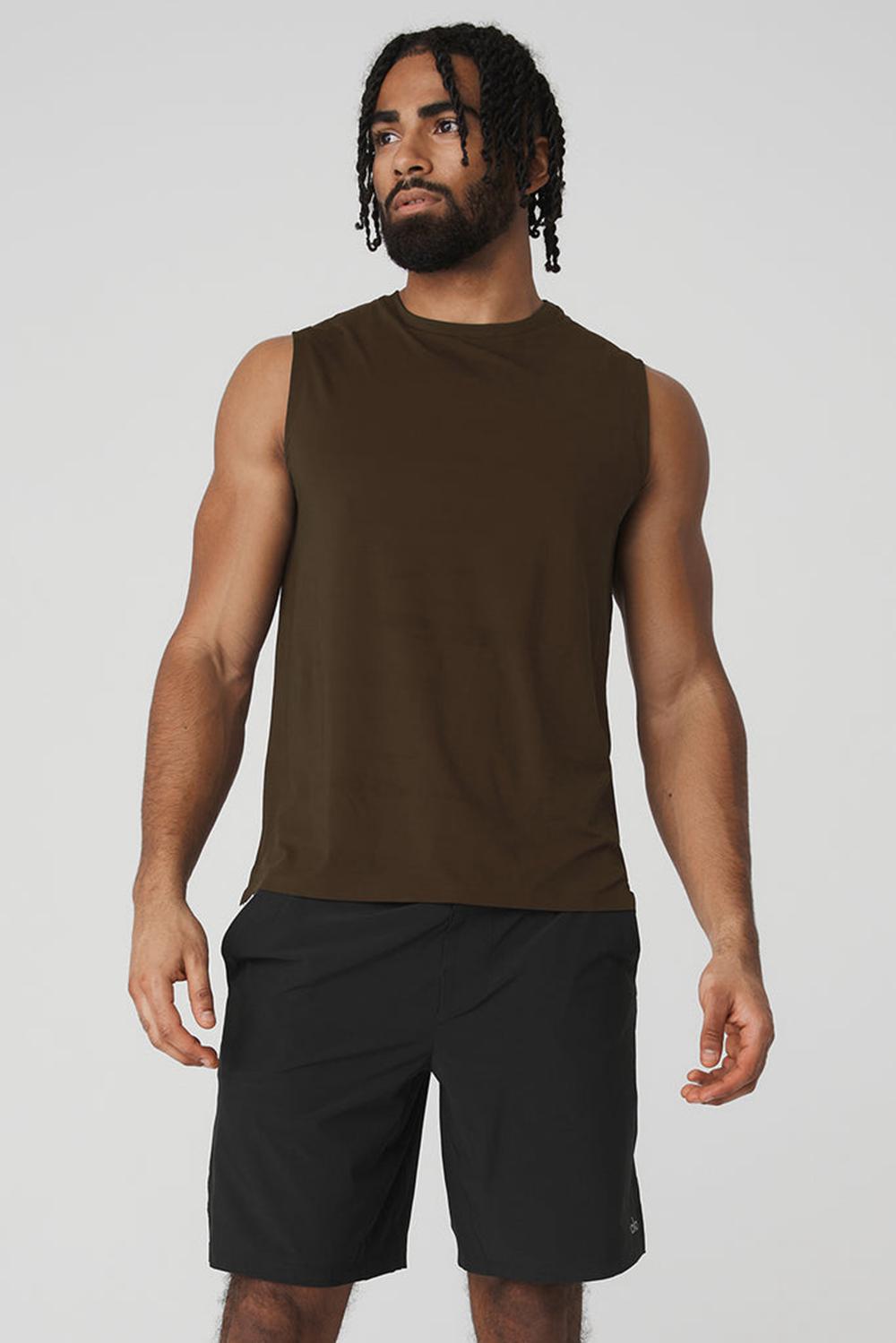 Espresso Men Alo Yoga Idol Performance Tank | Australia  25891-JDCO
