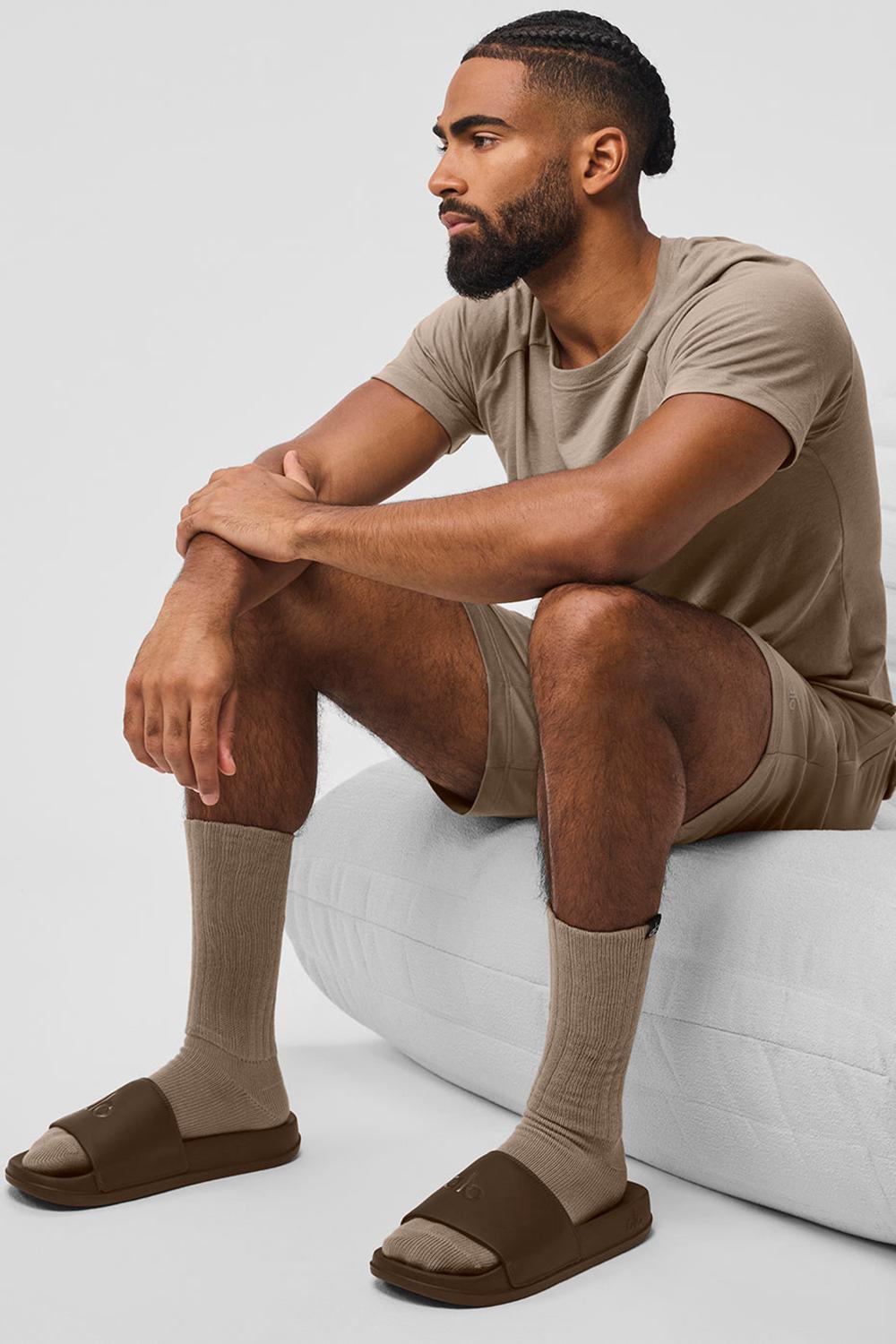 Espresso Men Alo Yoga Unisex It Slide Slide | Australia  59384-WJLZ