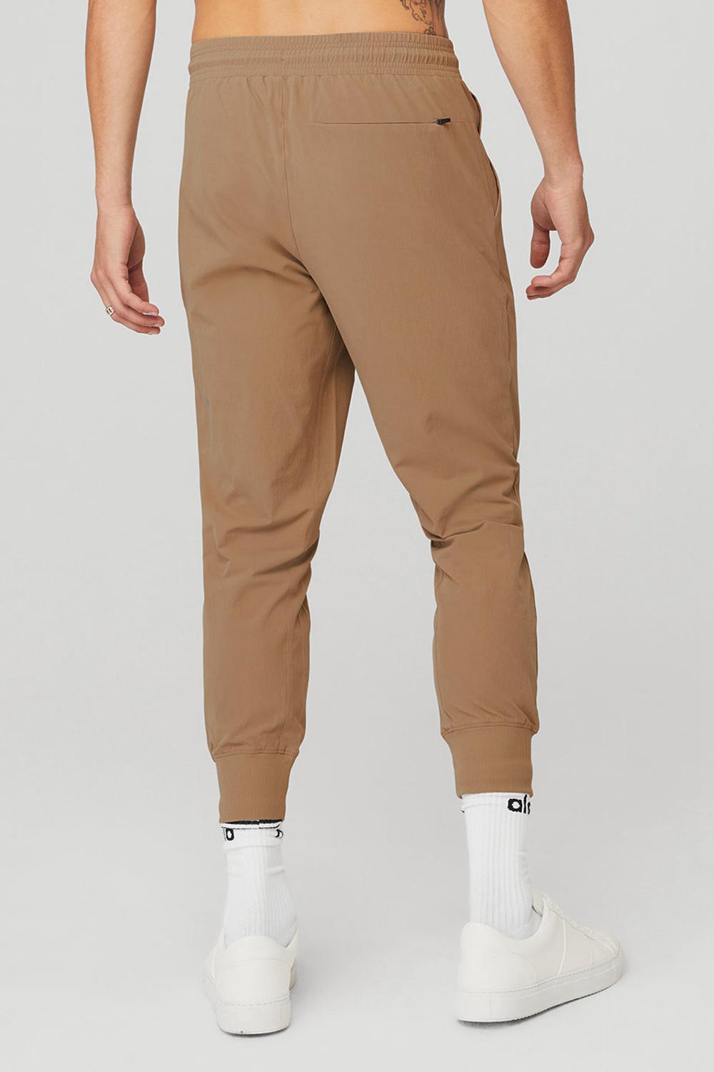 Gravel Men Alo Yoga Co-Op 7/8 Pant | Australia  58413-CHMD