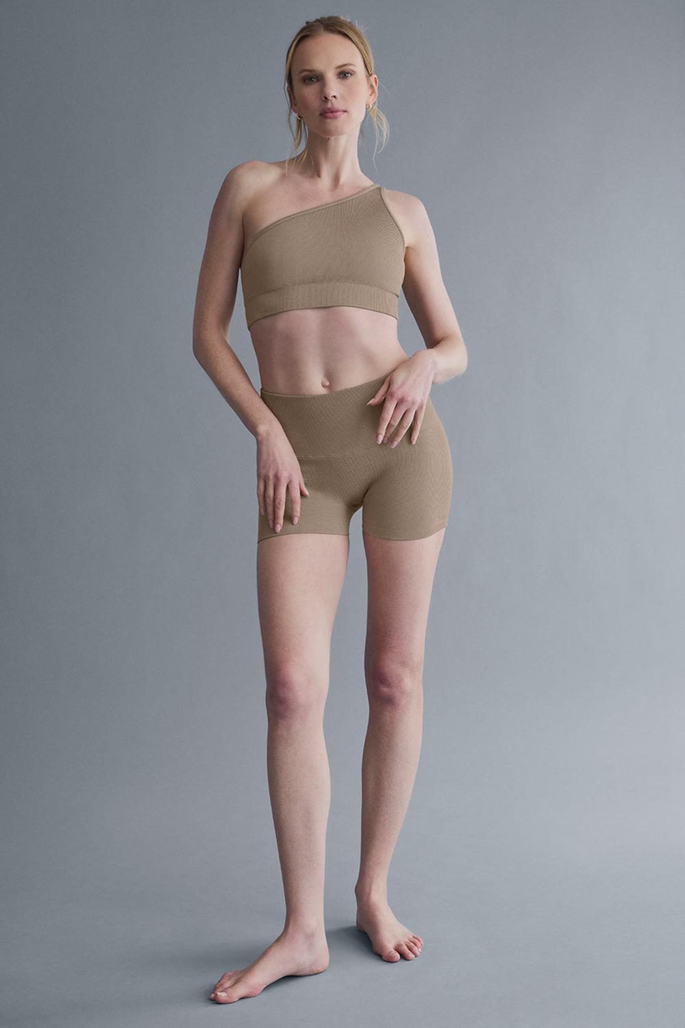 Gravel Women Alo Yoga 3