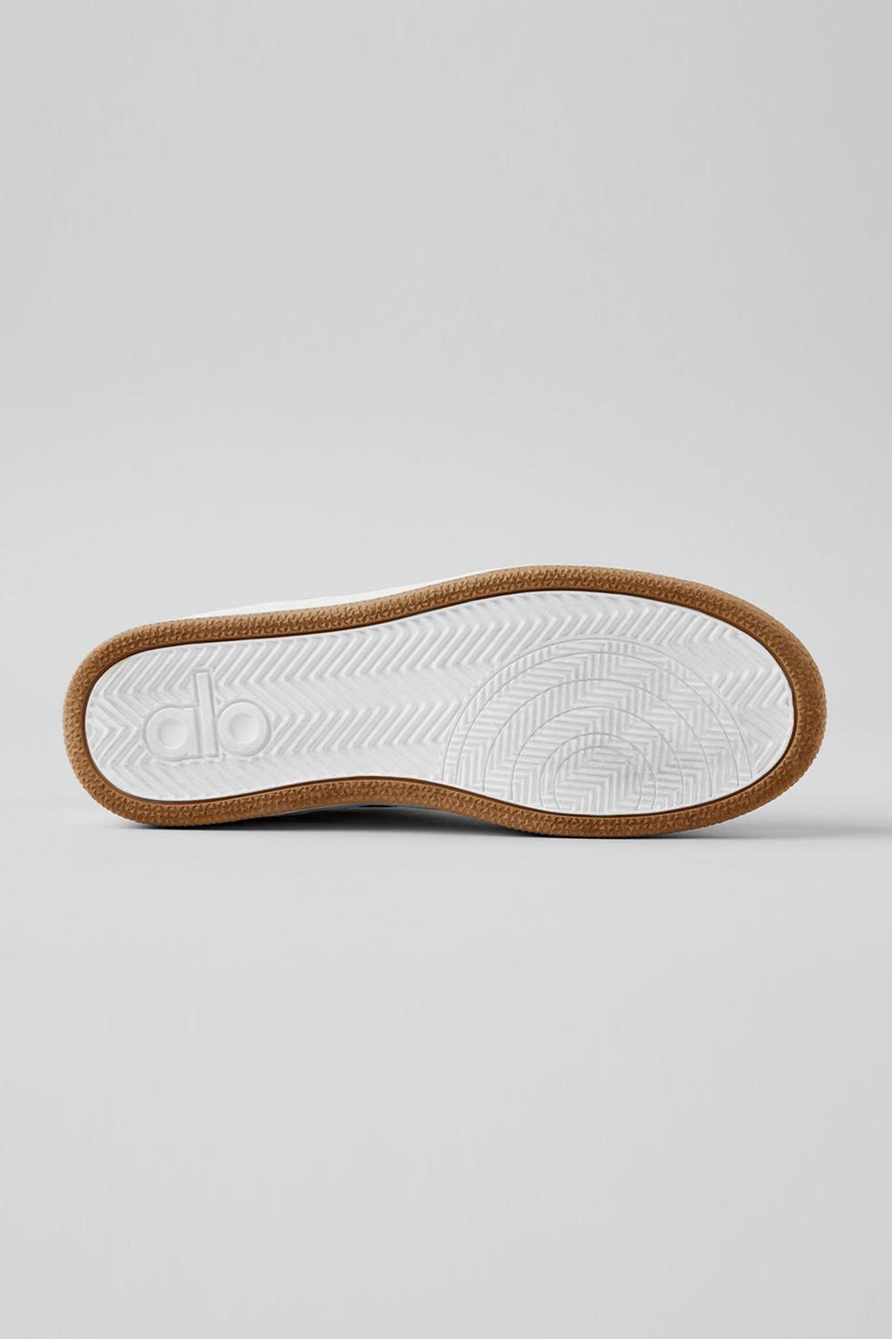 Gravel / White Women Alo Yoga Recovery Mode Sneaker | Australia  13270-FMSX