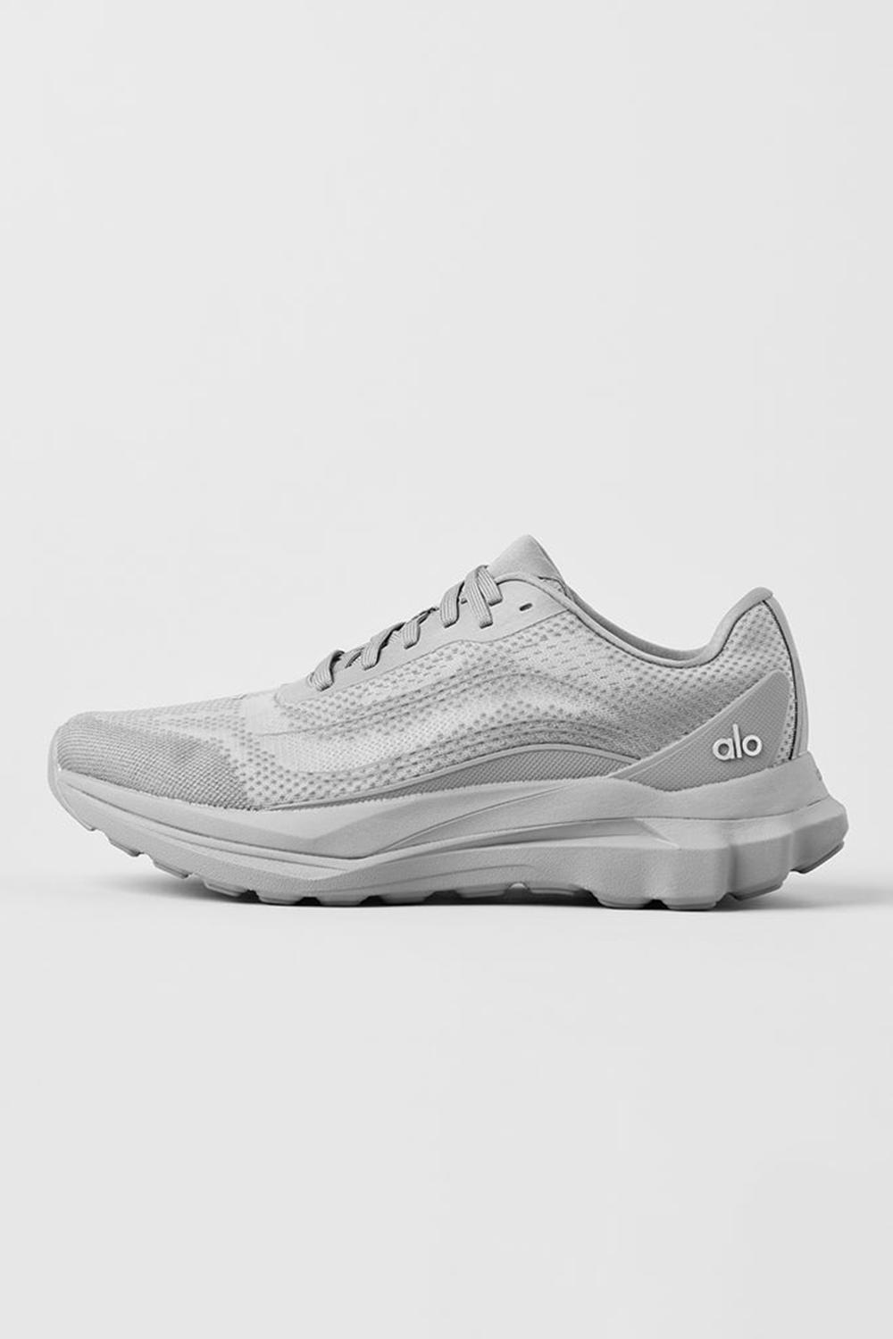 Grey / Grey Men Alo Yoga Runner | Australia  40852-ETIO