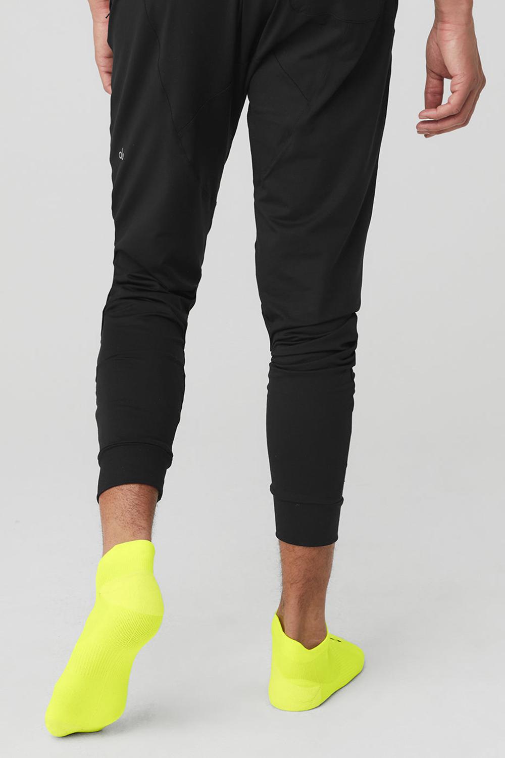 Highlighter / Black Men Alo Yoga Performance Tab Sock | Australia  42863-UGHE