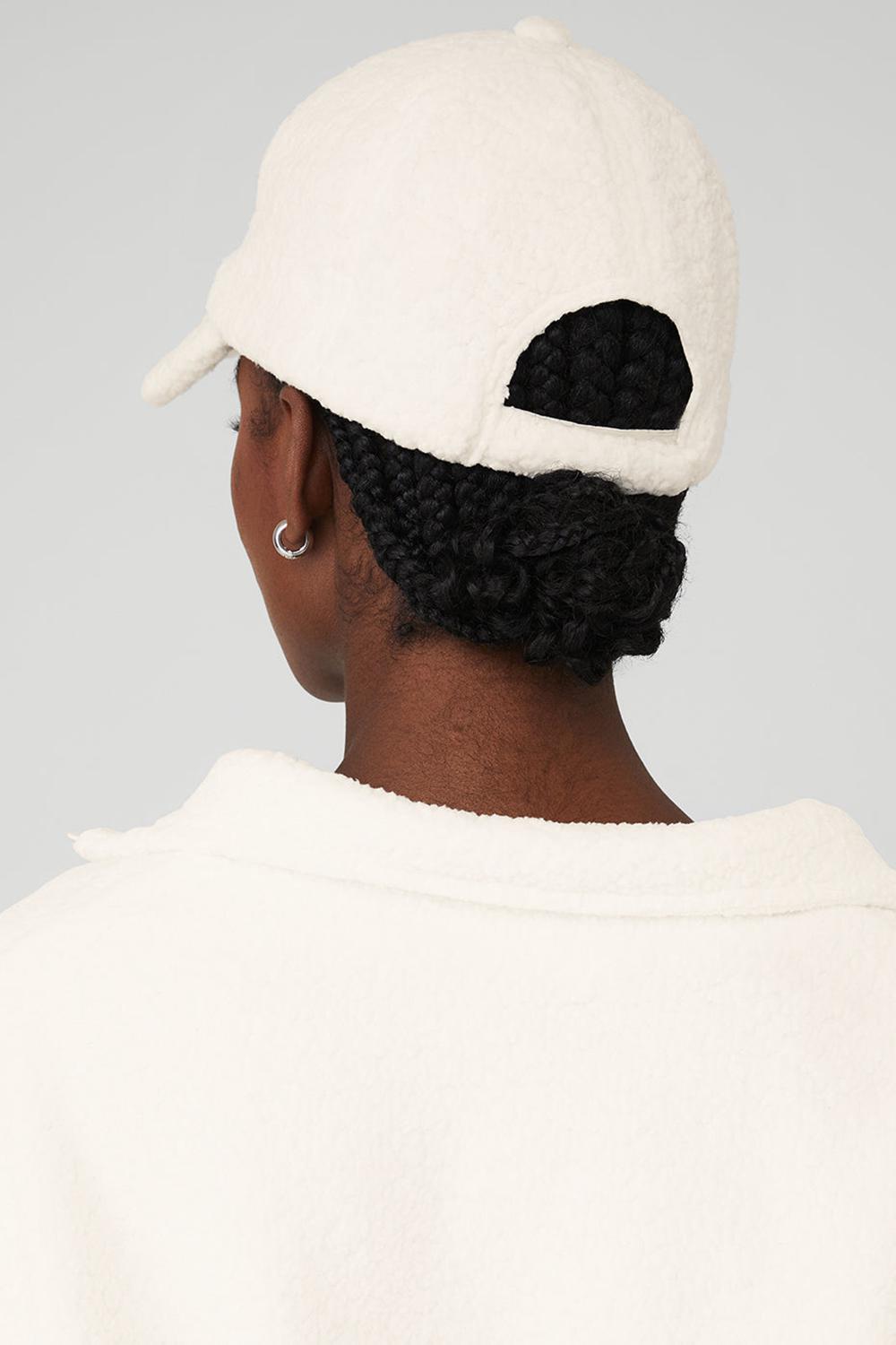 Ivory Men Alo Yoga Micro Sherpa Off-Duty Cap | Australia  47589-DCKE