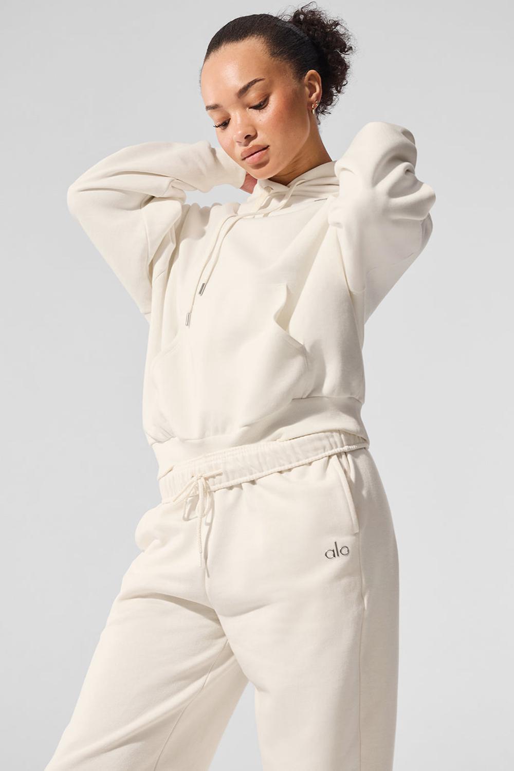 Ivory Women Alo Yoga Accolade Hoodie | Australia  45072-TPAV