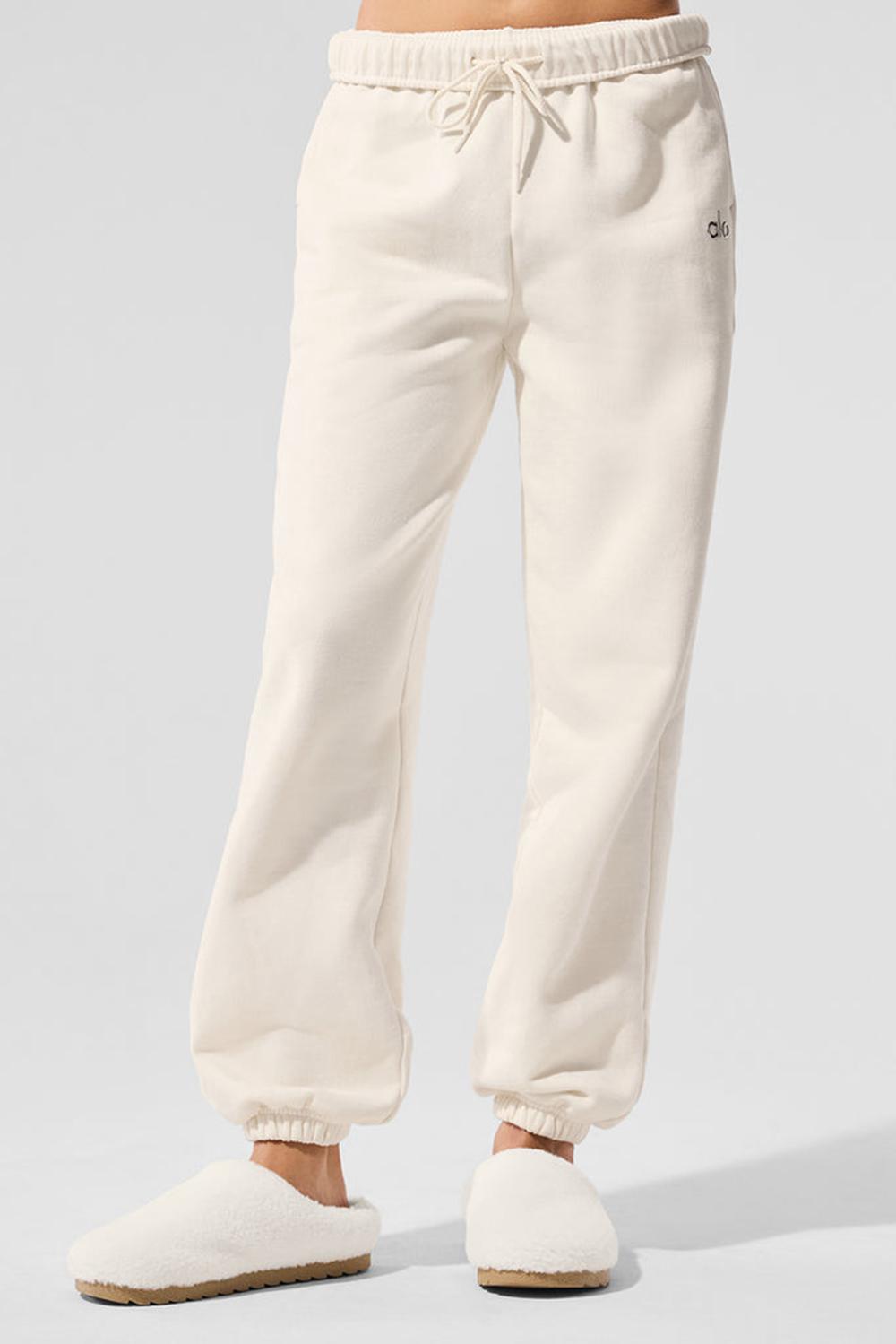 Ivory Women Alo Yoga Accolade Sweatpant | Australia  03926-YKBZ