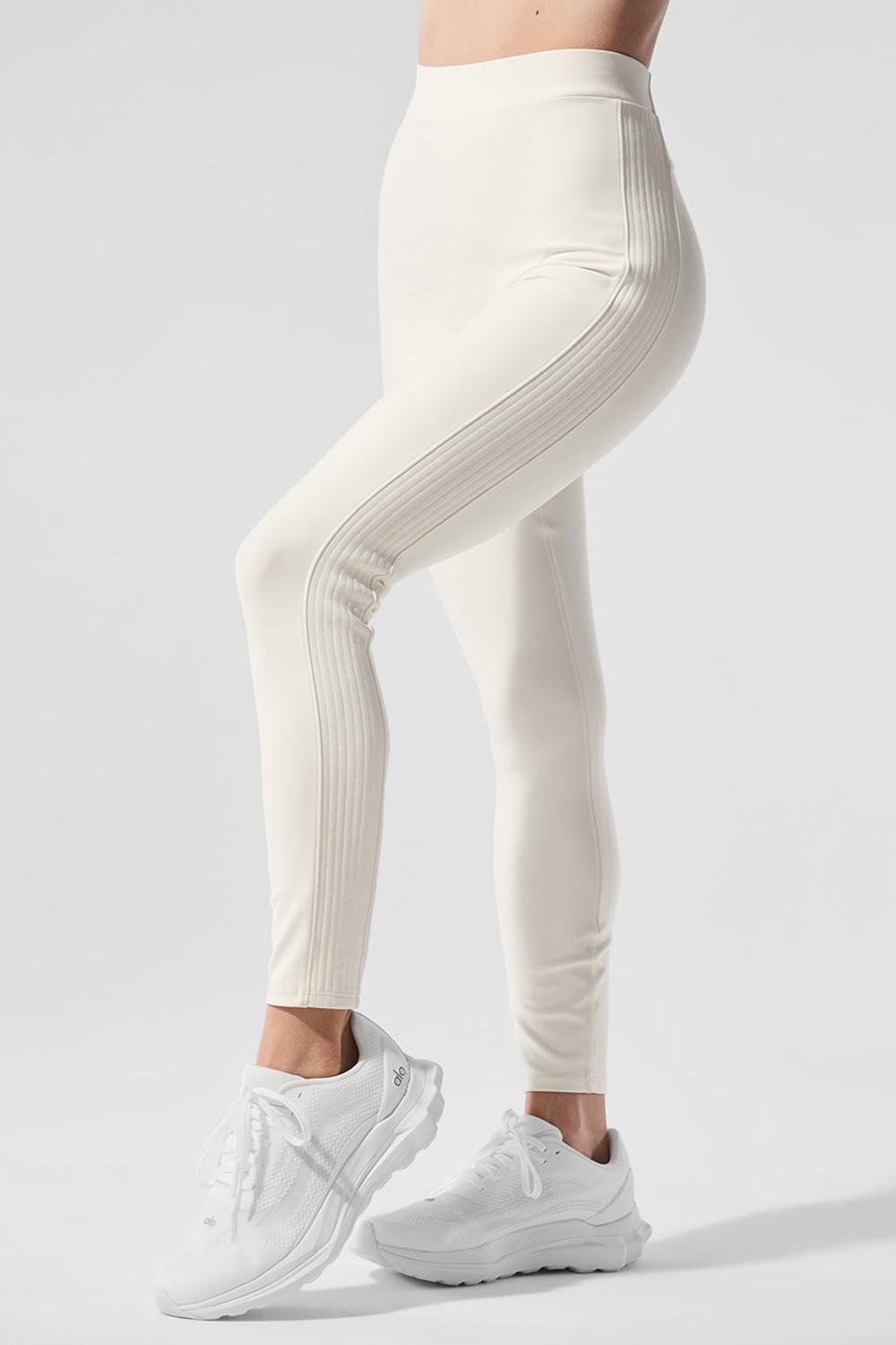 Ivory Women Alo Yoga Airlift High-Waist 7/8 Turn It Up Legging | Australia  85173-IWEB