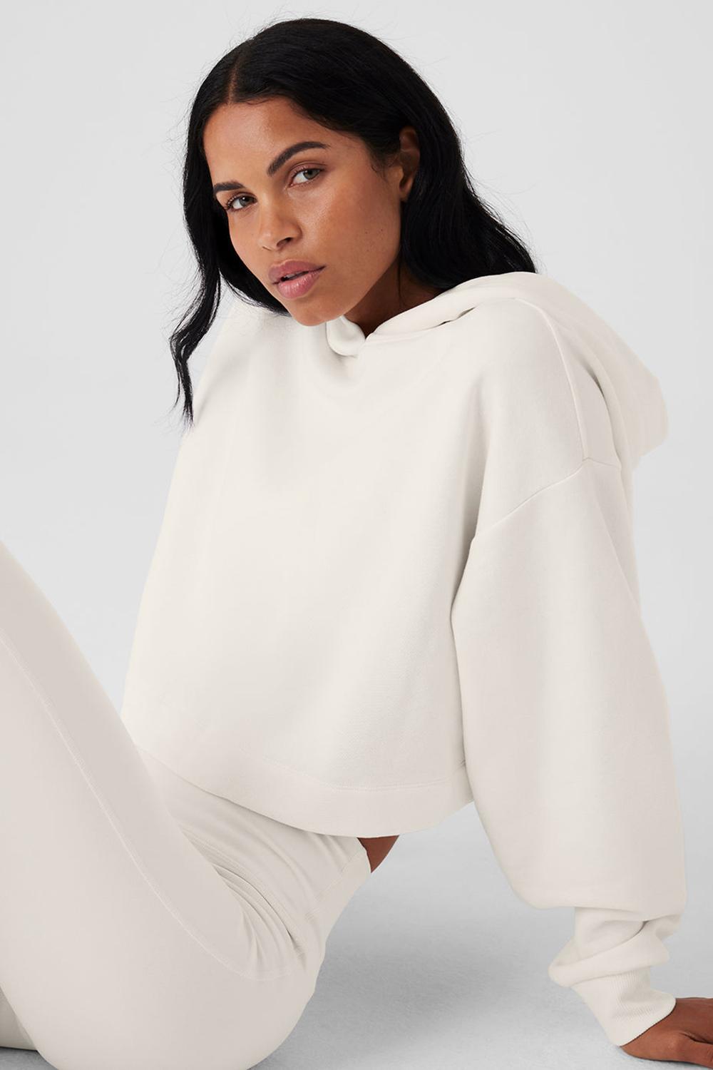 Ivory Women Alo Yoga Bae Hoodie | Australia  68250-ETMX