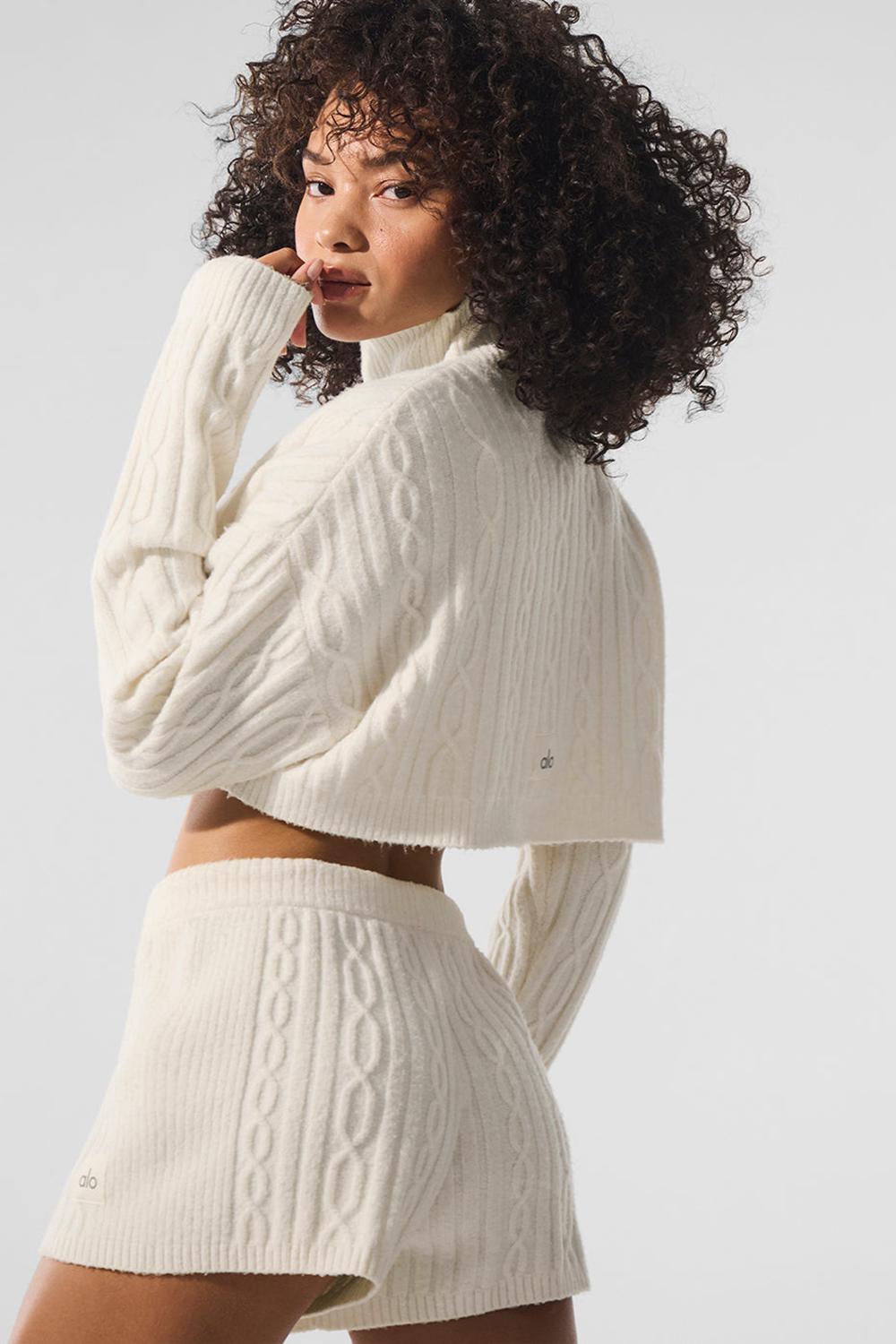 Ivory Women Alo Yoga Cable Knit Cropped Winter Bliss Turtleneck Long Sleeve | Australia  40976-TSJX