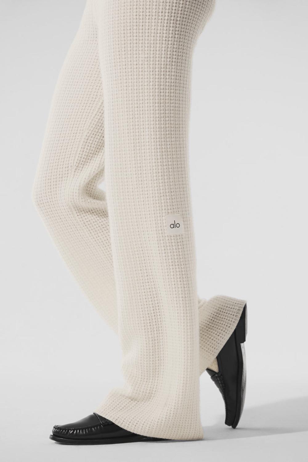 Ivory Women Alo Yoga Cashmere High-Waist Plush Waffle Pant | Australia  18620-HYZN