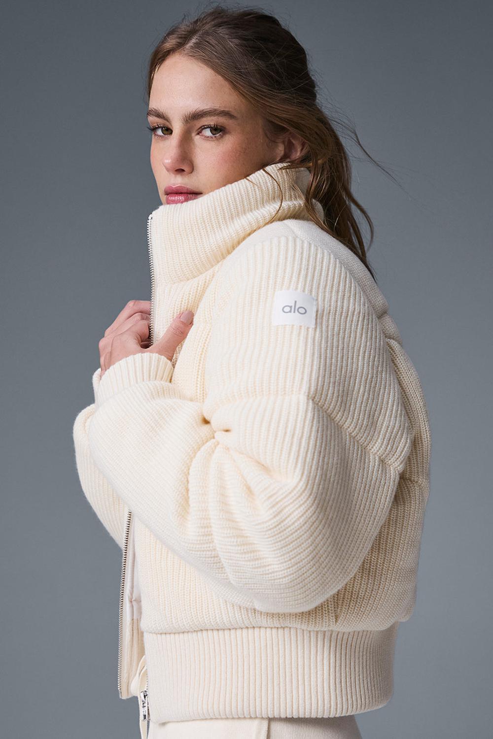 Ivory Women Alo Yoga Darling Sweater Puffer Jacket | Australia  43918-KHUC