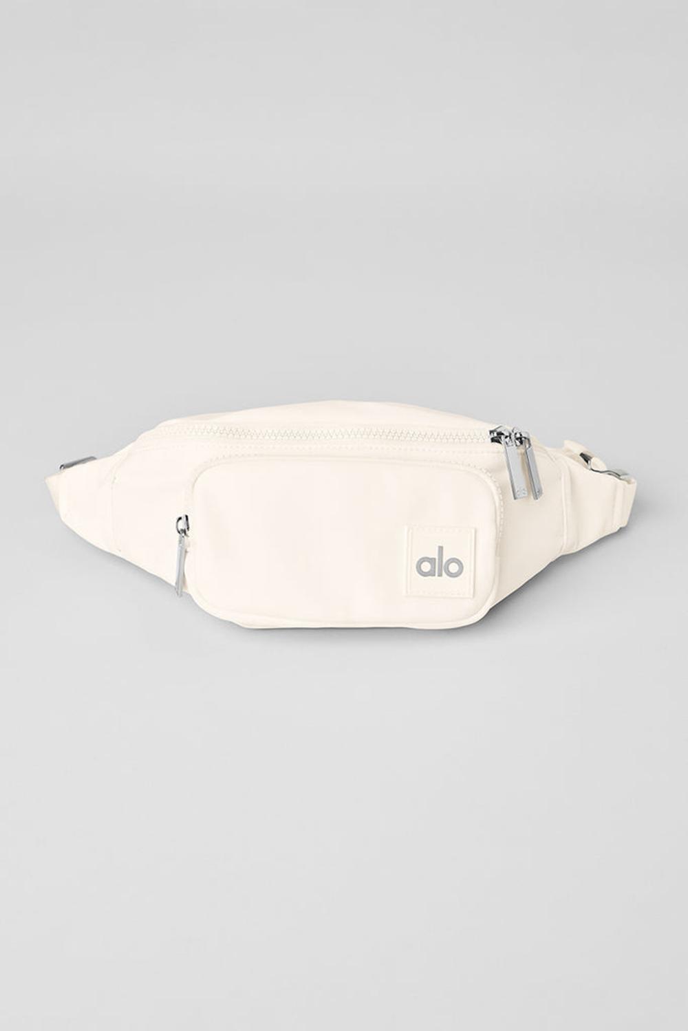 Ivory Women Alo Yoga Explorer Fanny Pack Bum Bags | Australia  72451-KOGP