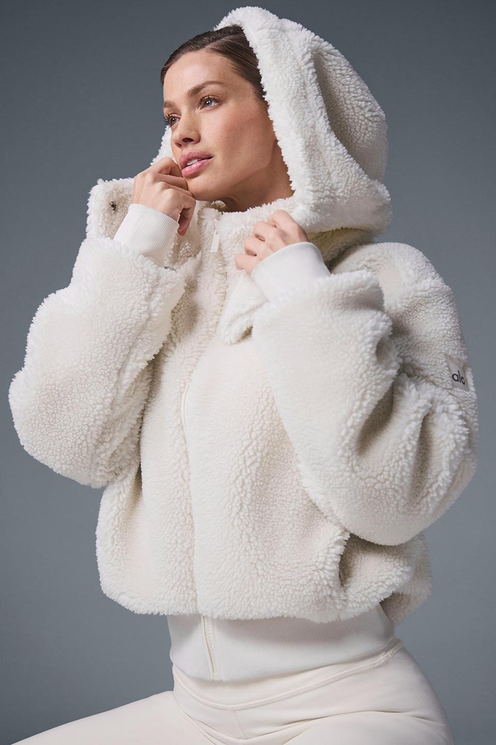 Ivory Women Alo Yoga Foxy Sherpa Jacket | Australia  14592-POHL