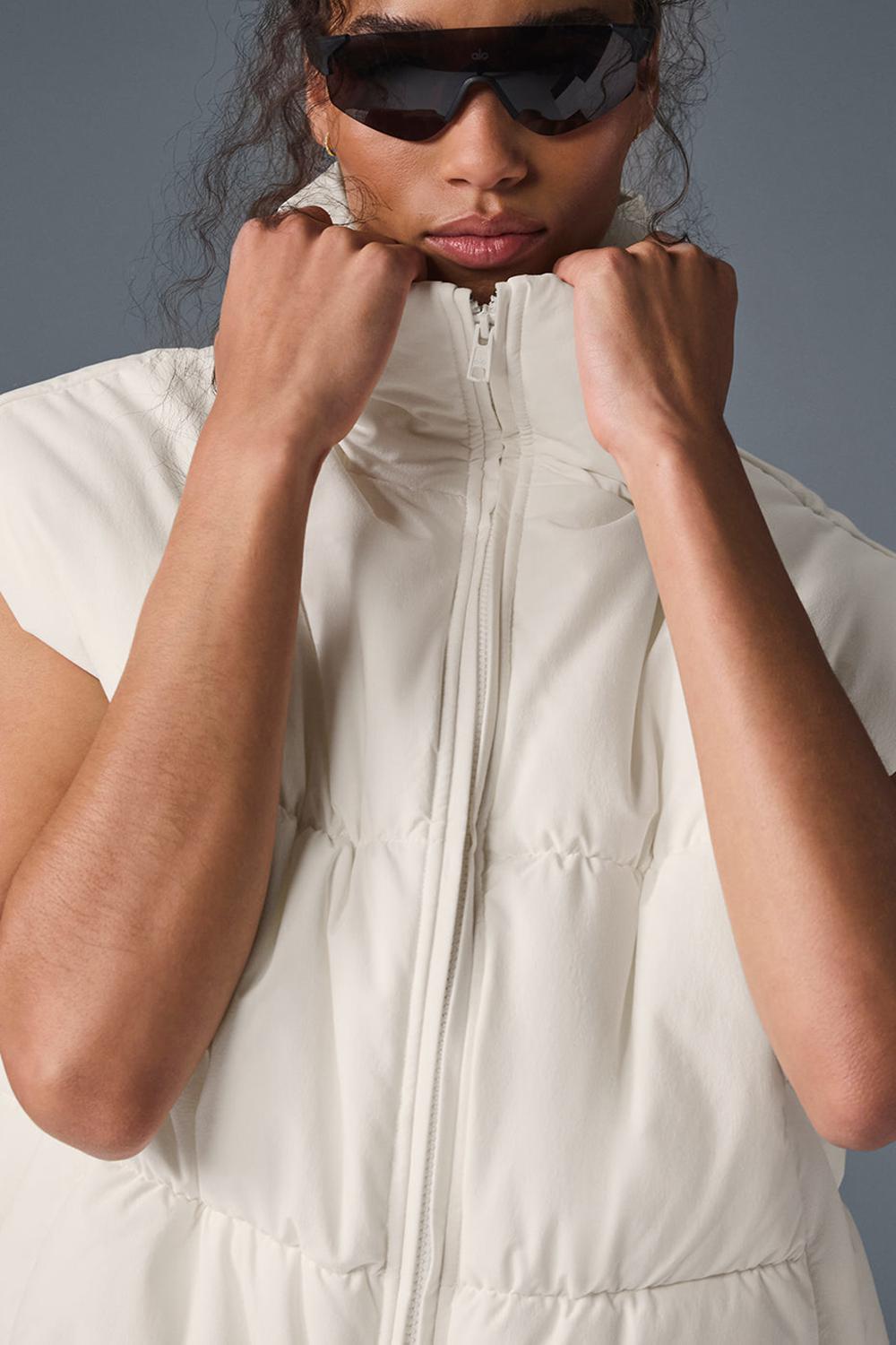 Ivory Women Alo Yoga Incline Vest | Australia  94876-ZLWR