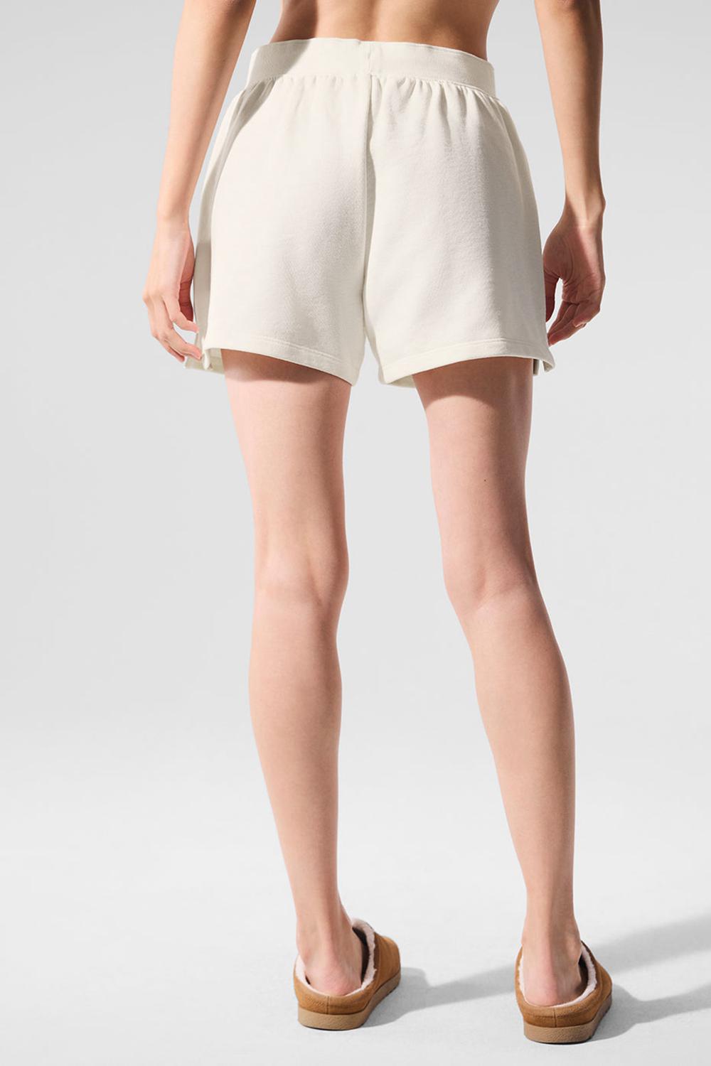 Ivory Women Alo Yoga Low Key Sweat Short | Australia  20579-FPAS