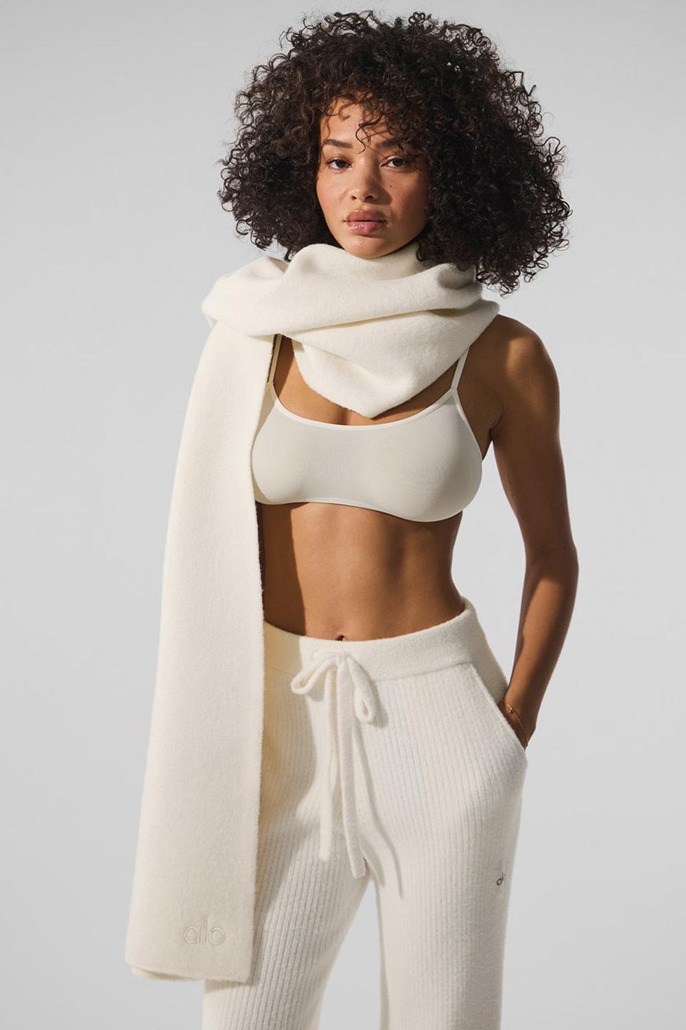 Ivory Women Alo Yoga Merino Wool Oversized Scarf | Australia  46735-GLDF
