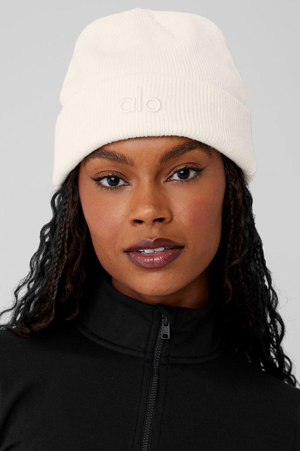 Ivory Women Alo Yoga Notable Beanie | Australia  30568-RVKG