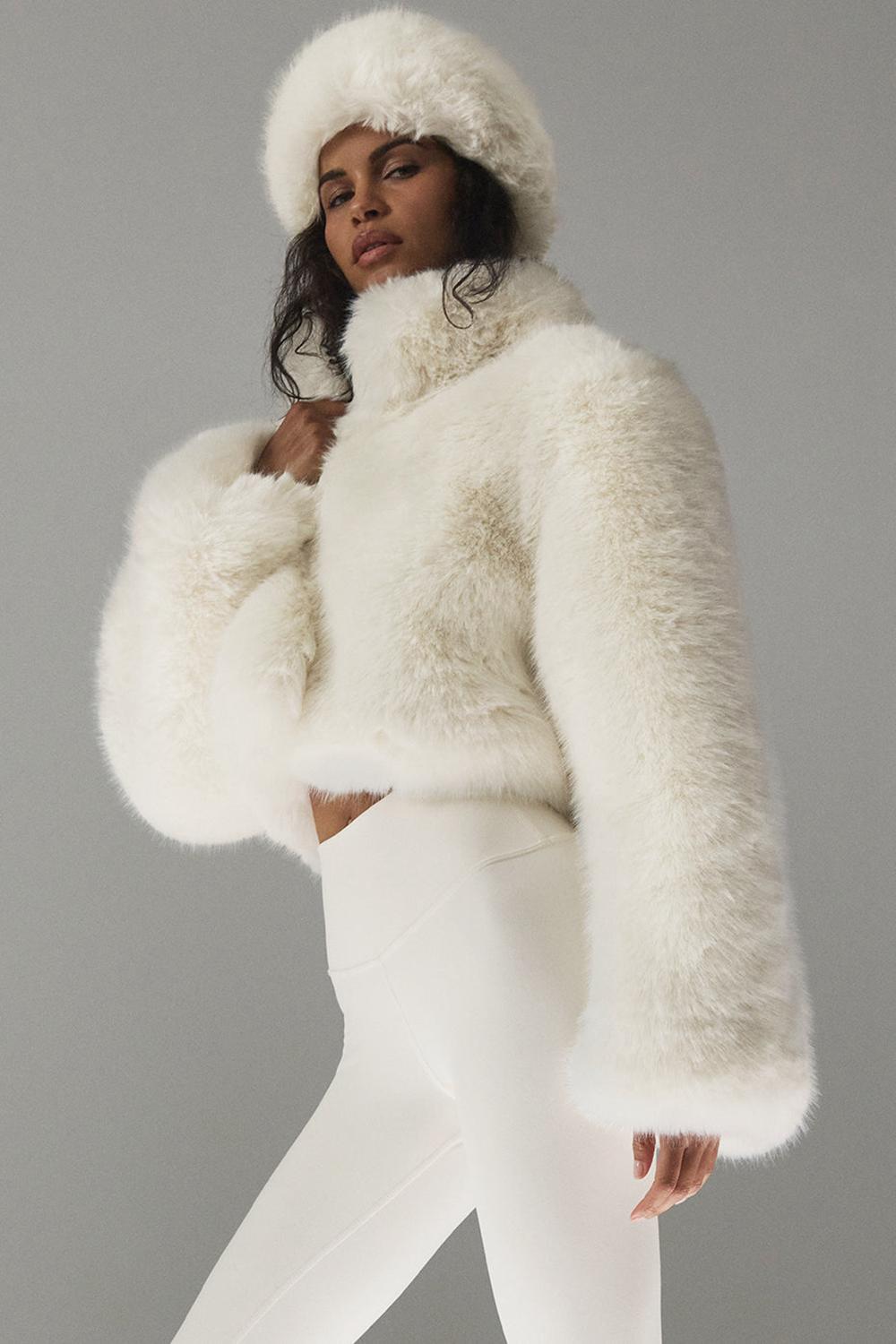 Ivory Women Alo Yoga Opulent Faux Fur Cropped Jacket | Australia  15629-URPE