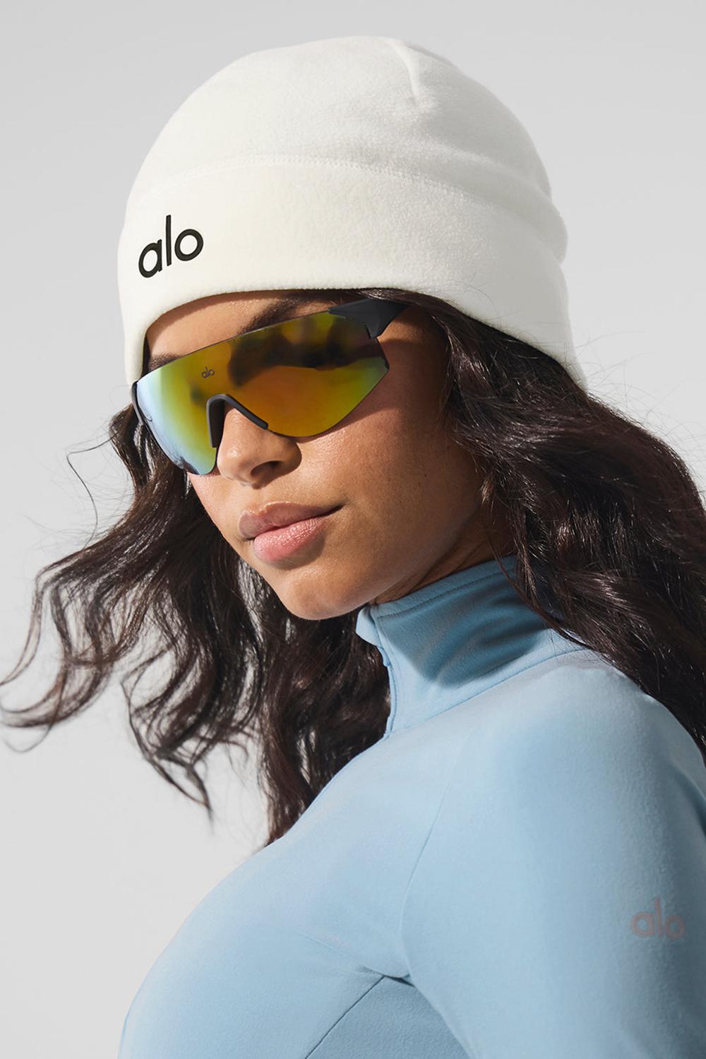 Ivory Women Alo Yoga Performance Fleece Beanie | Australia  90182-LJKO