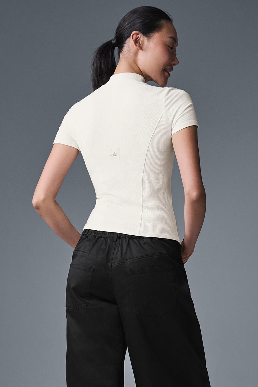 Ivory Women Alo Yoga Ribbed Mesmerize Short Sleeve | Australia  01546-GCBS
