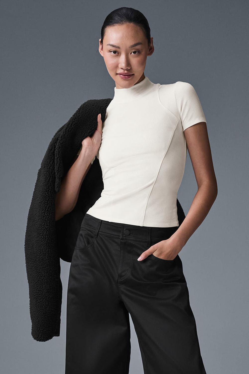 Ivory Women Alo Yoga Ribbed Mesmerize Short Sleeve | Australia  01546-GCBS